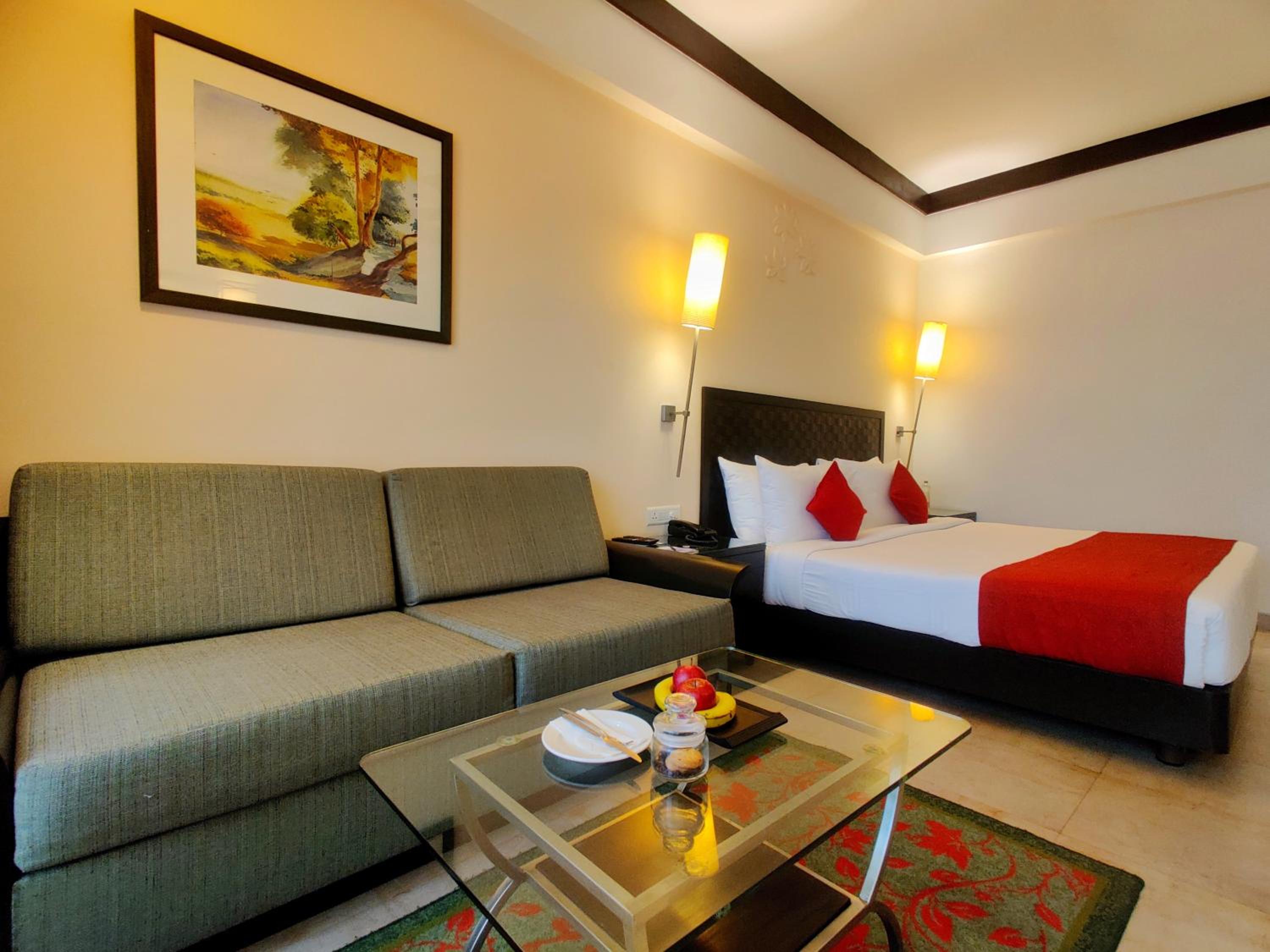 Classic Deluxe King with 20% off on Session on Spa , Food & Beverages and complimentary Access to Water Park Rides - Photo 6