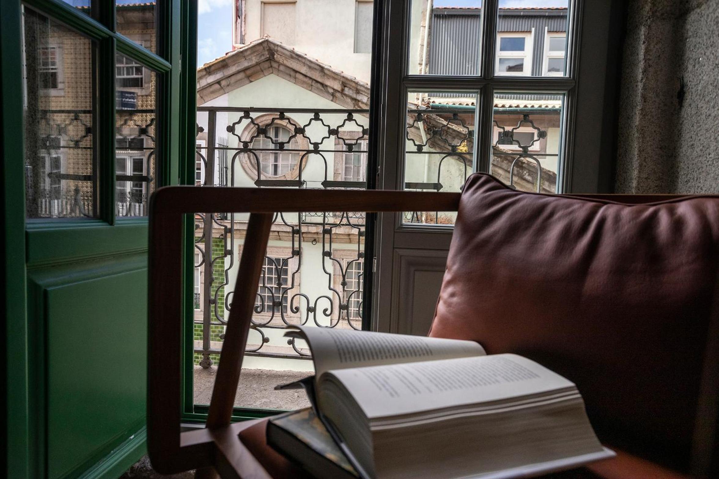 Room with City View - Photo 13