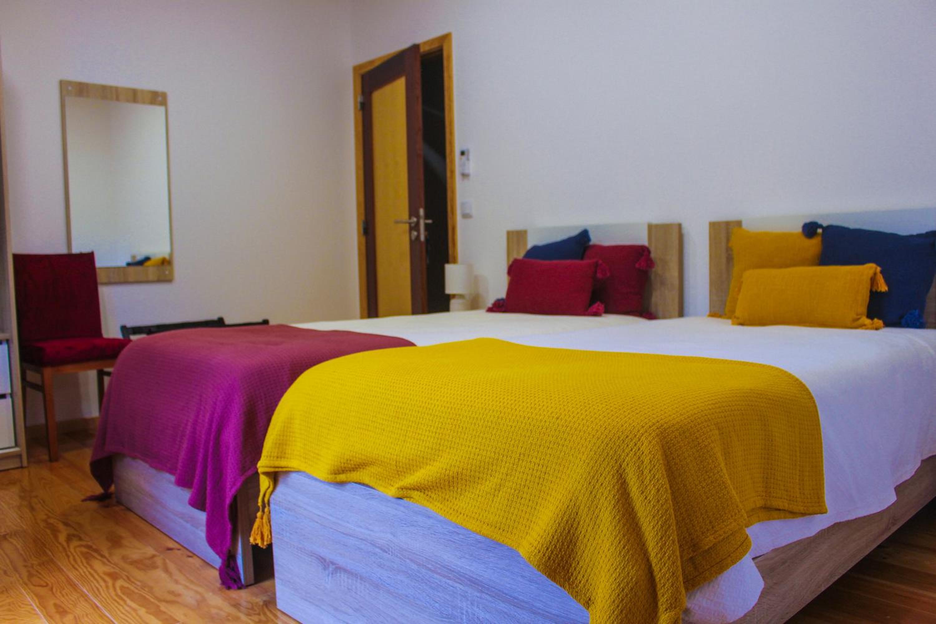 Twin Room with View - Photo 1