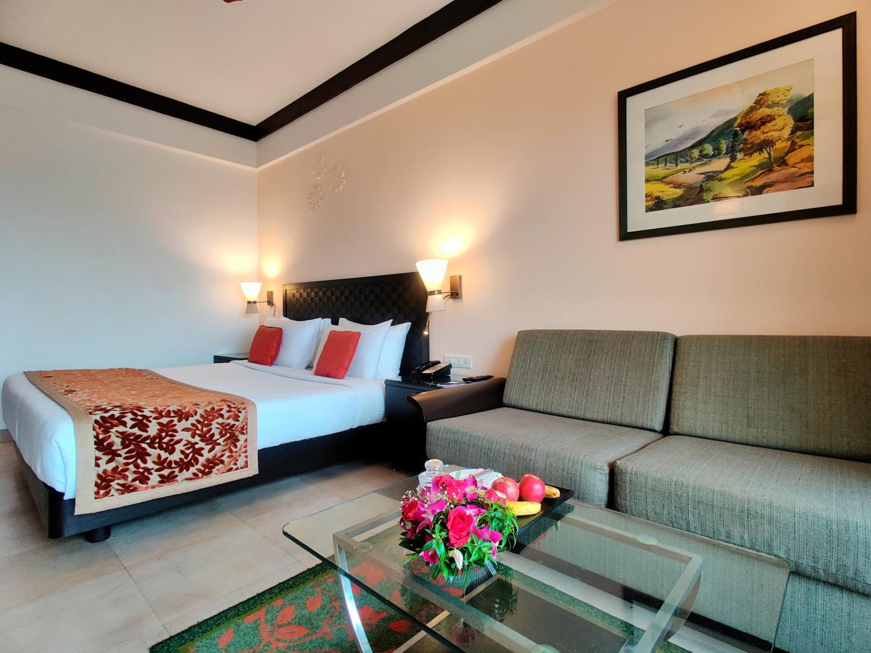 Classic Premium King with 20% off on Session on Spa , Food & Beverages and complimentary Access to Water Park Rides - Photo 12