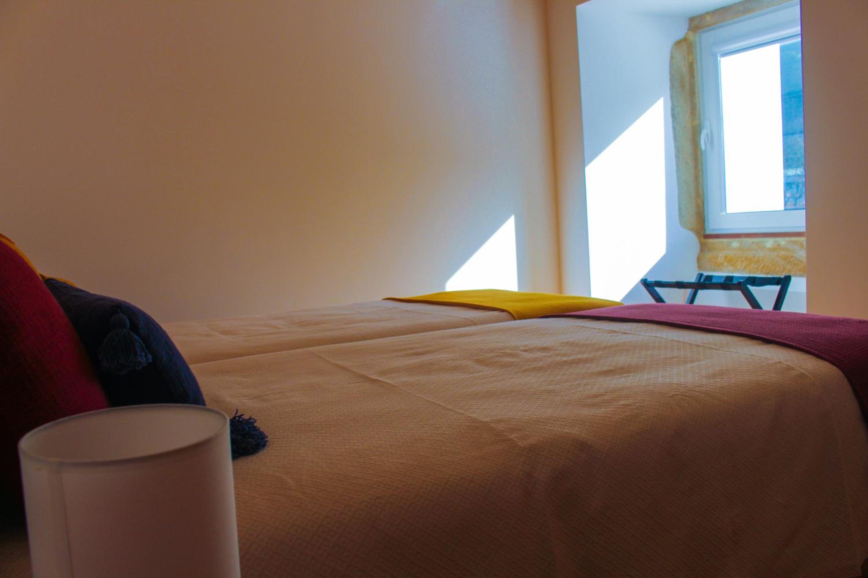 Economy Twin Room - Photo 1