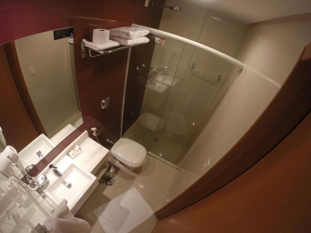 Deluxe Double Room with Balcony photo 2