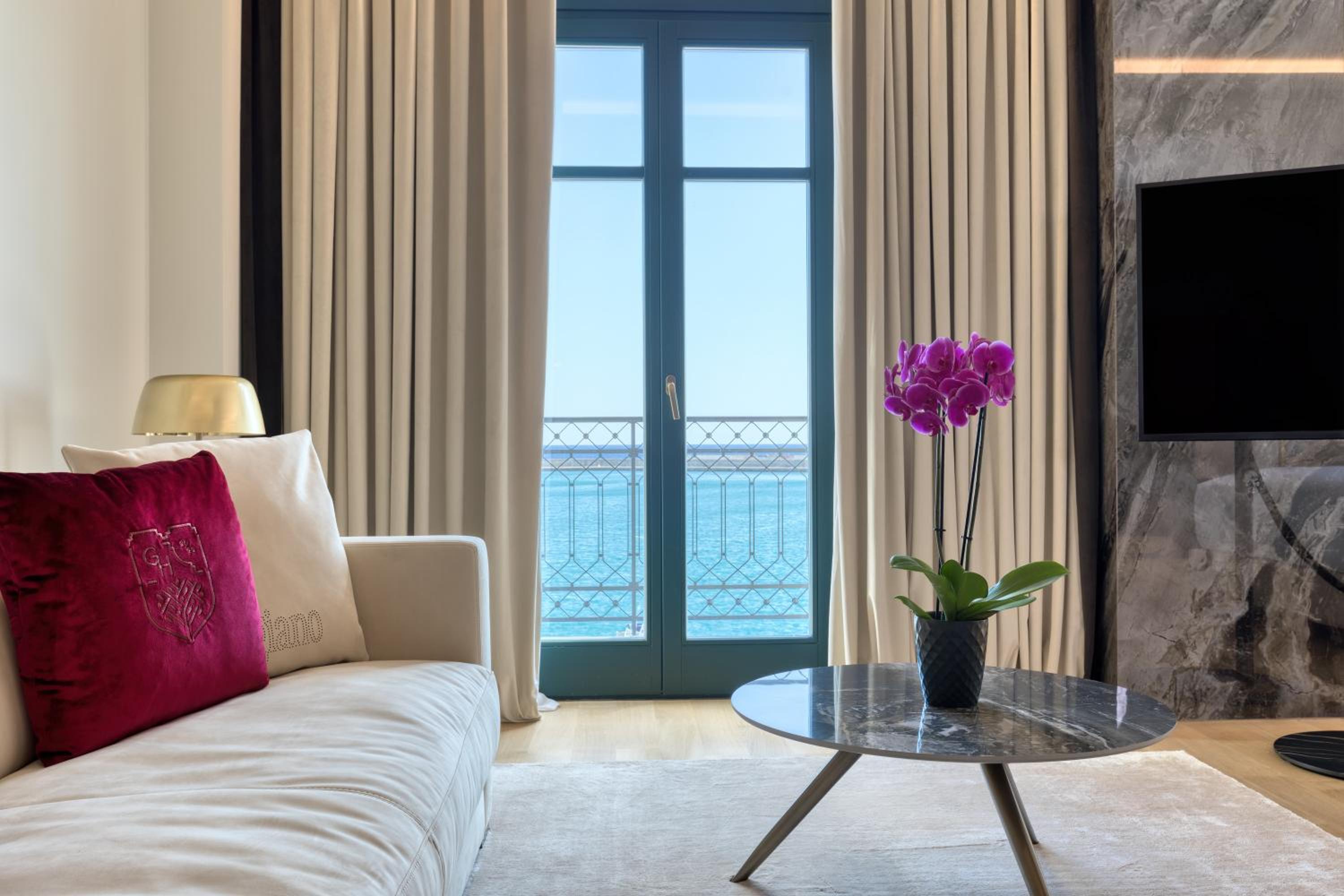 Grand Suite Sea View - Photo 2