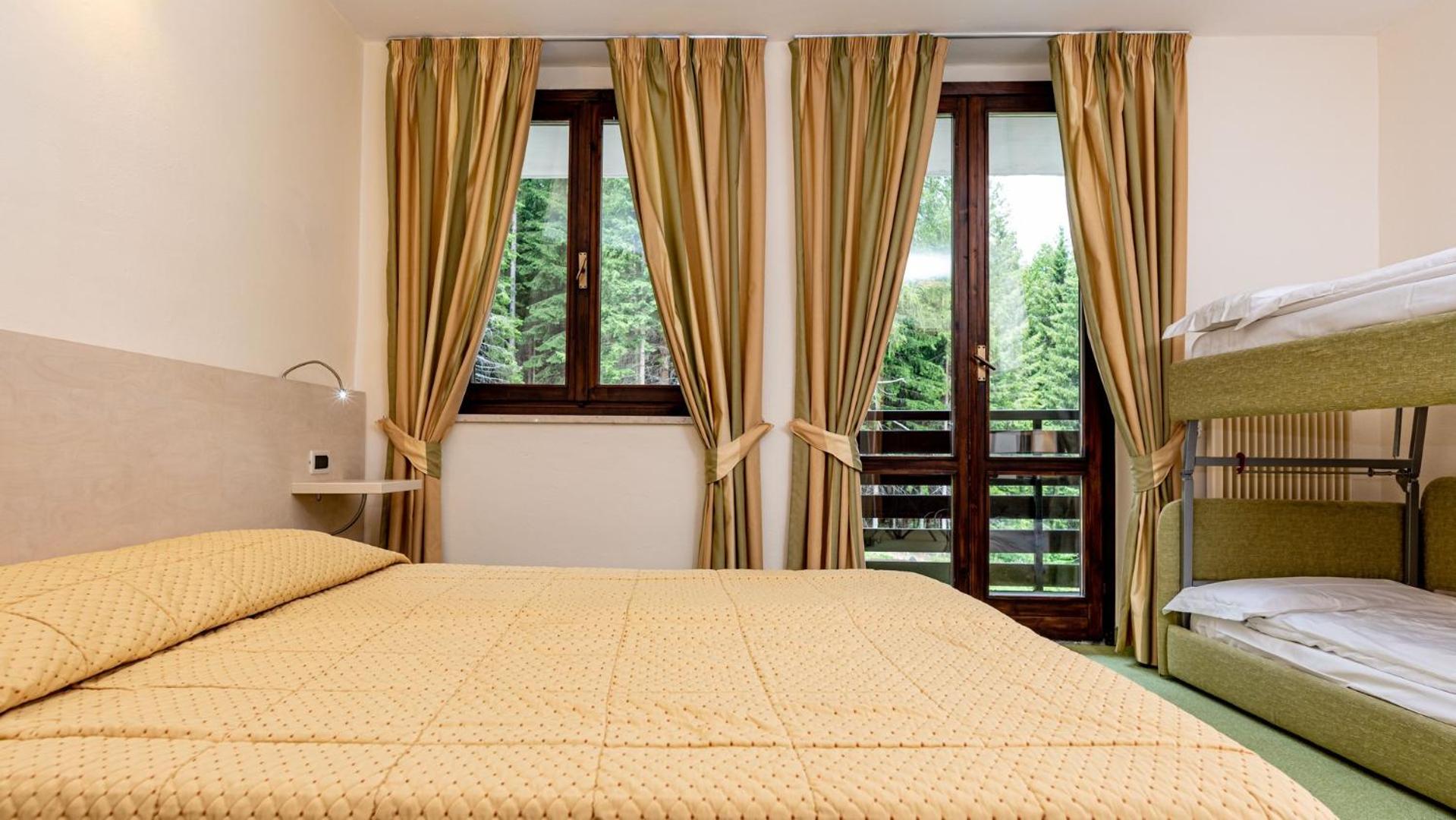 Comfort Quadruple Room - Photo 1