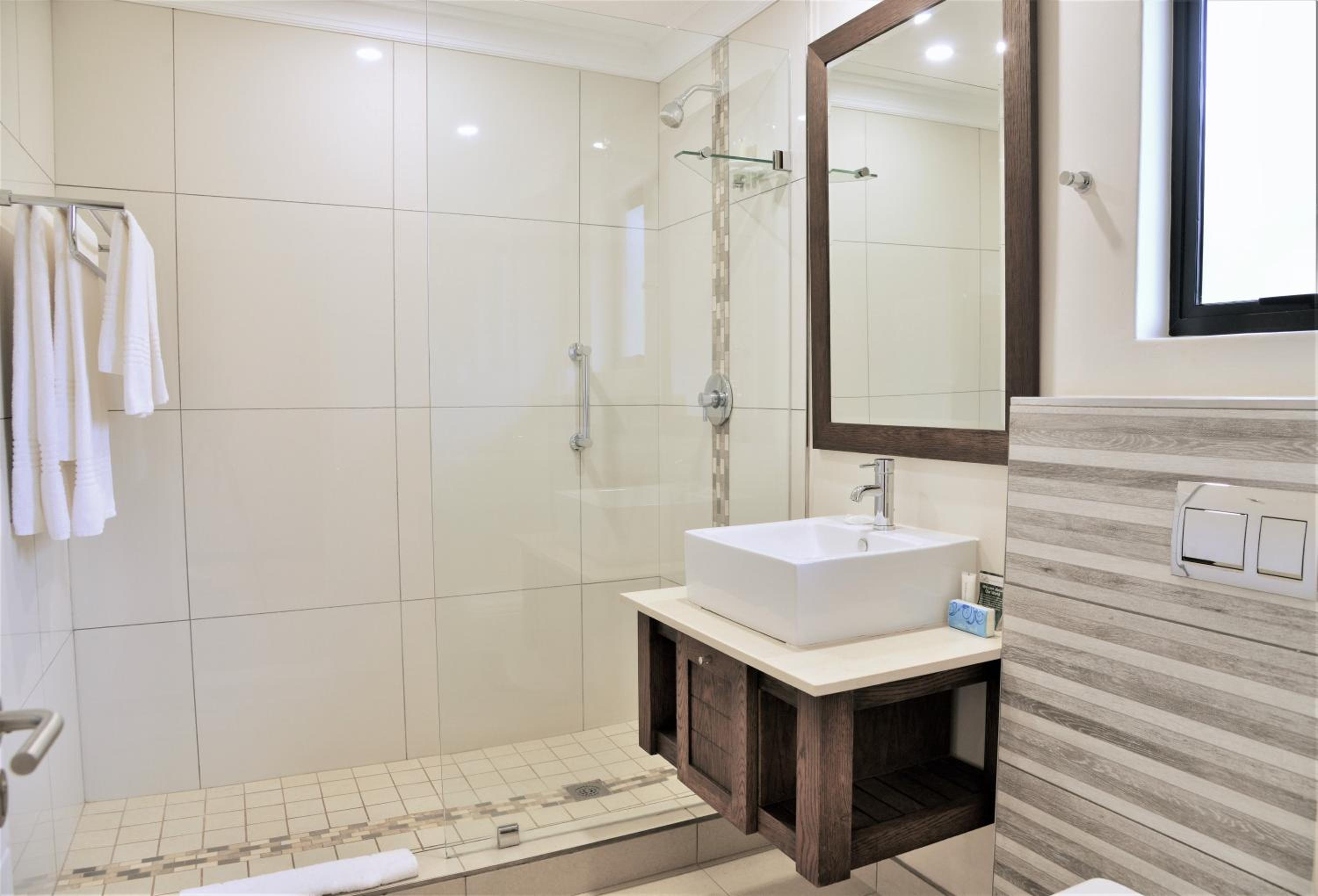 Superior Double Room - Photo 3