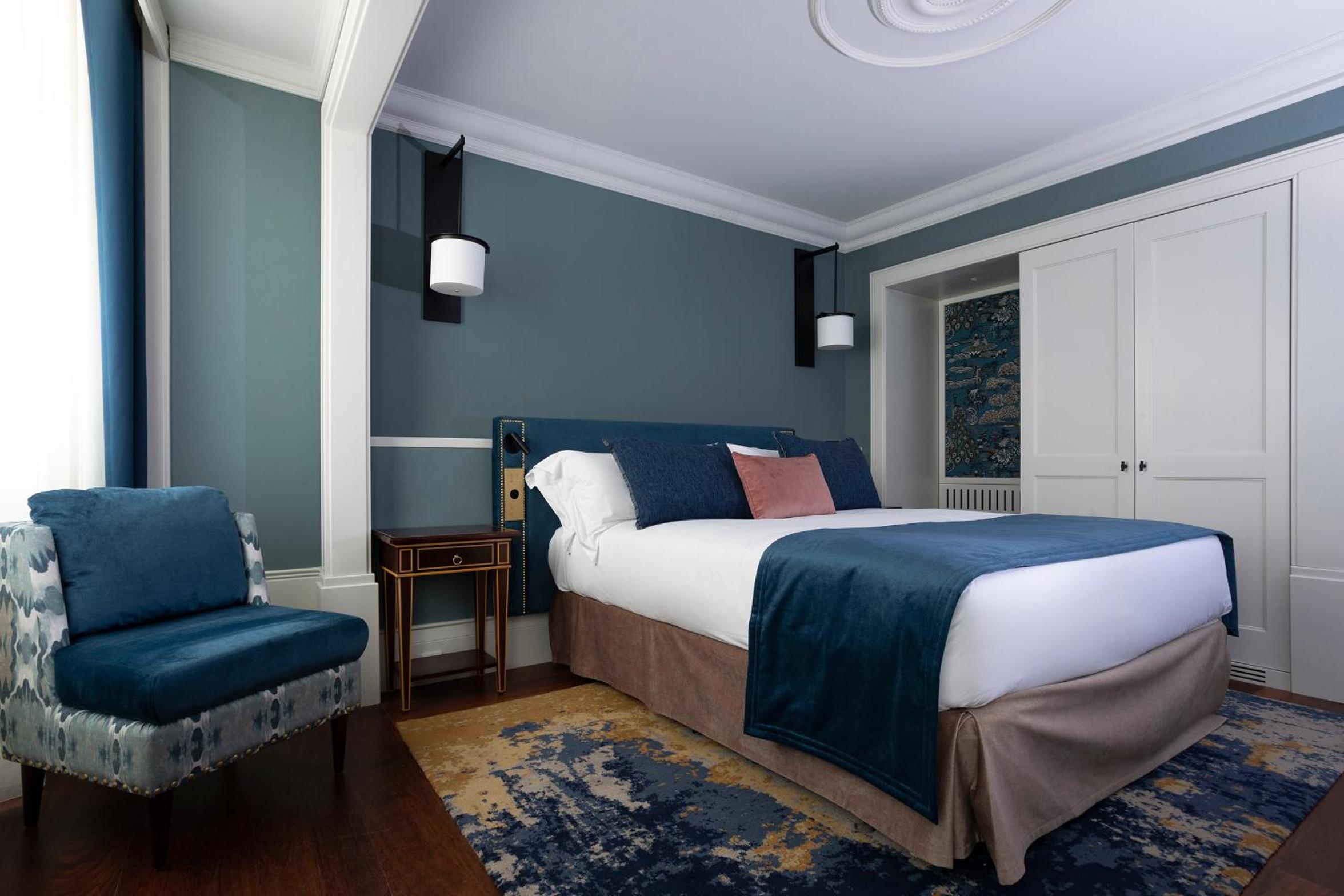 Double or Twin Room - Photo 3