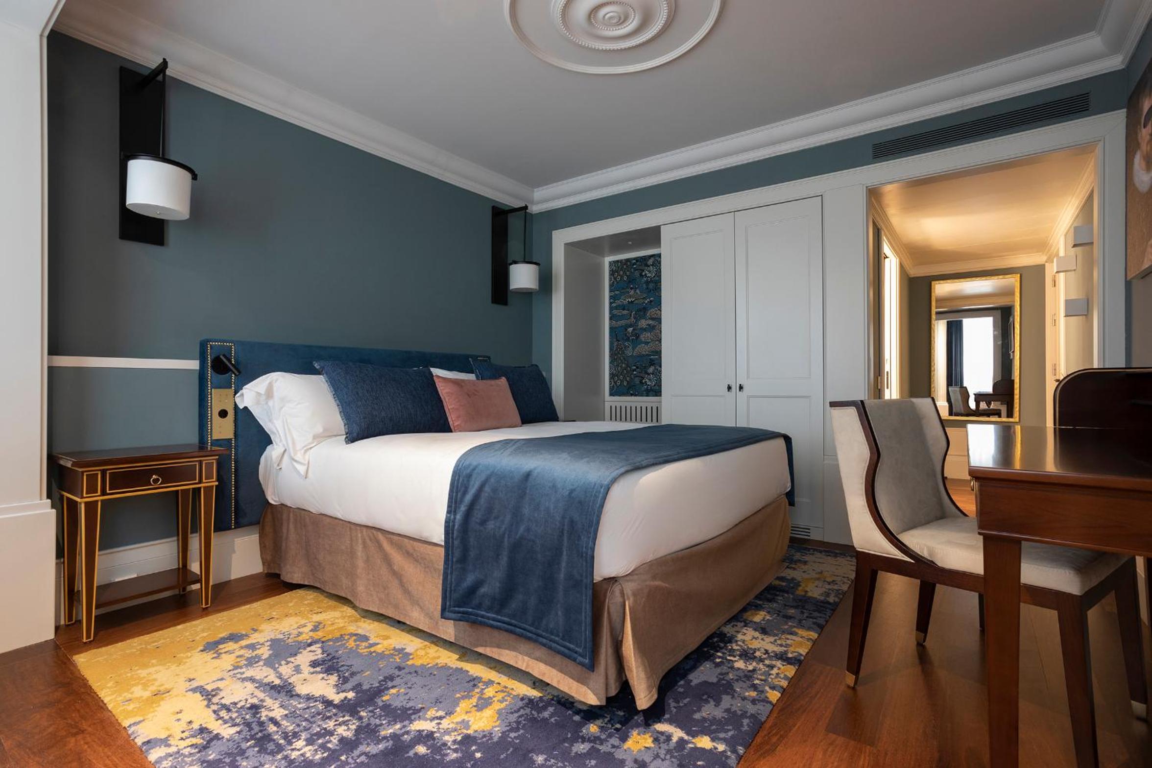 Double or Twin Room - Photo 2