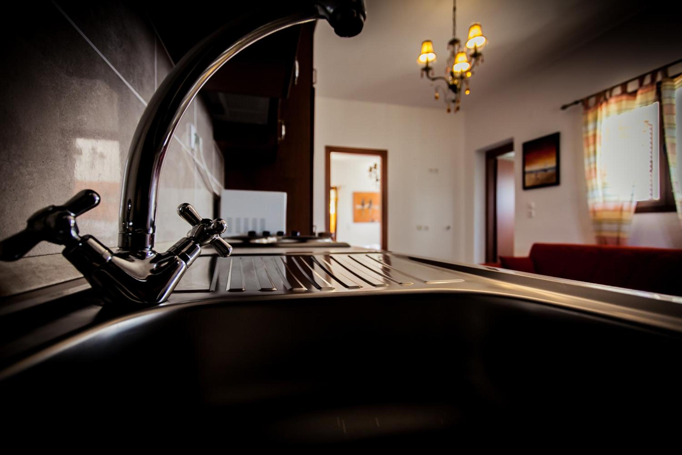 One-Bedroom Apartment (2 Adults + 1 Child) photo 2