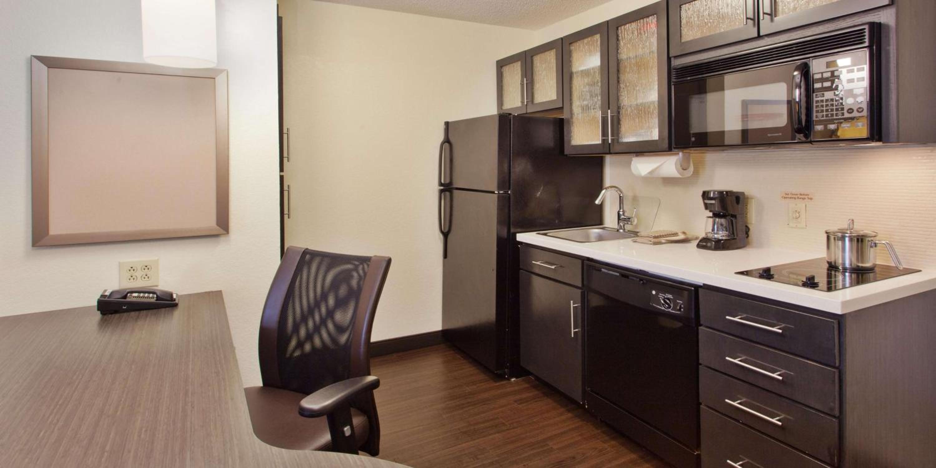 Studio Queen Suite - Photo 4