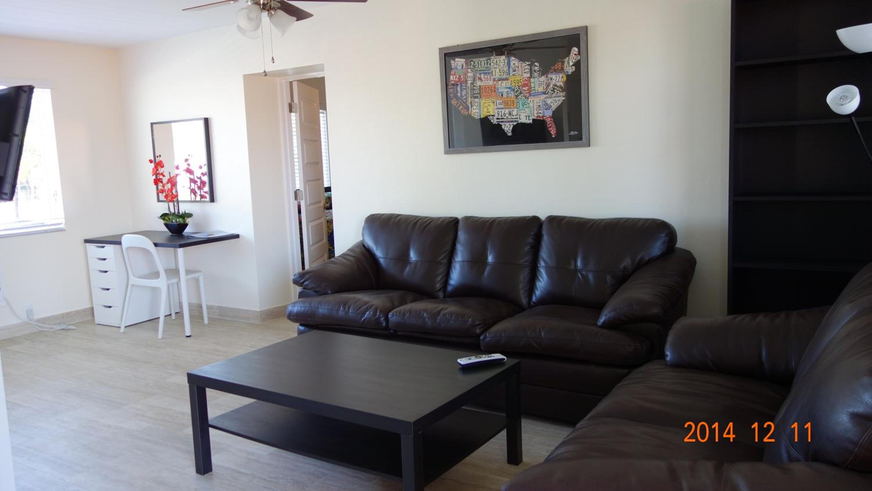 One-Bedroom Apartment - Photo 10