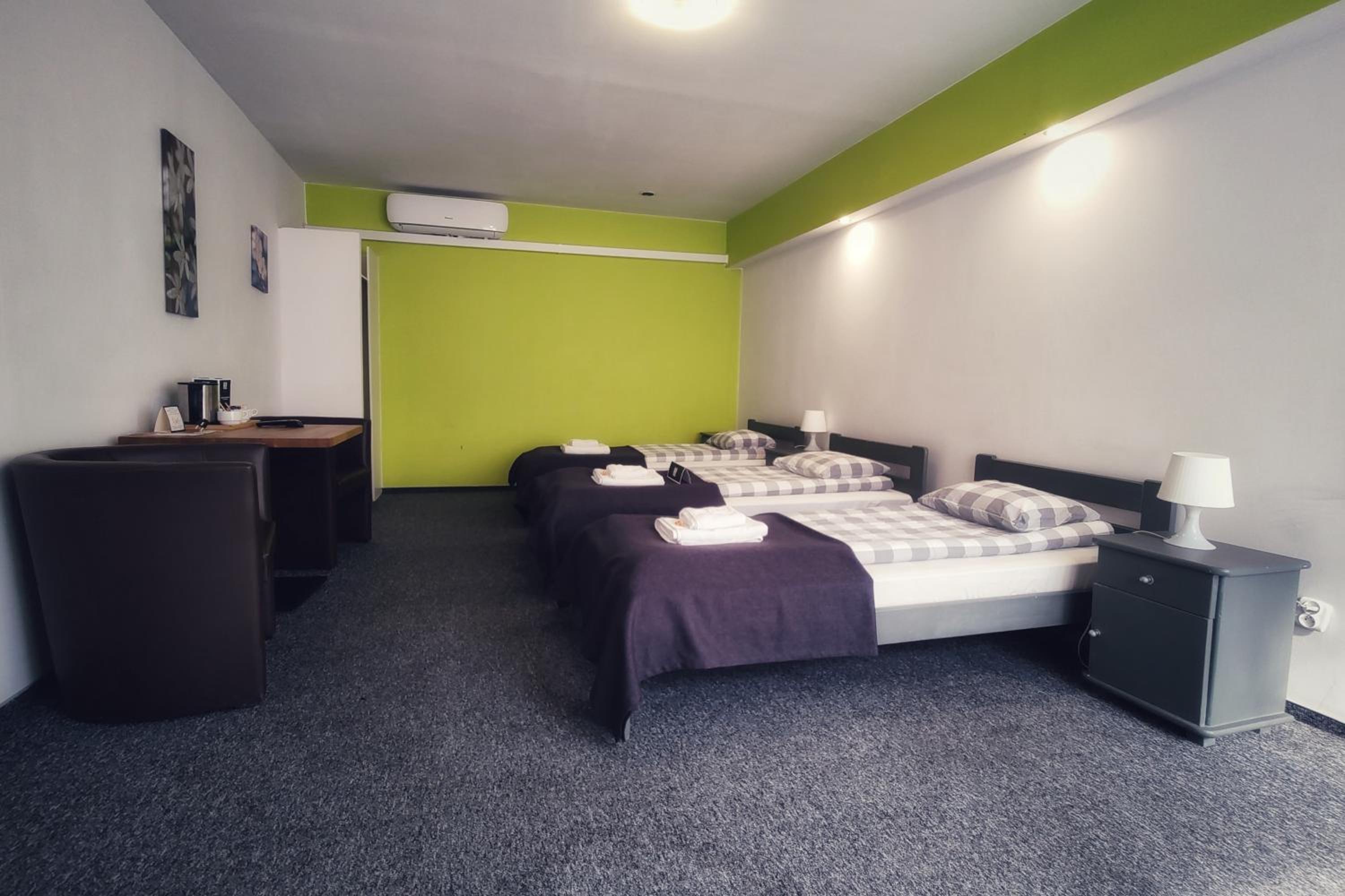 Triple Room - Photo 3