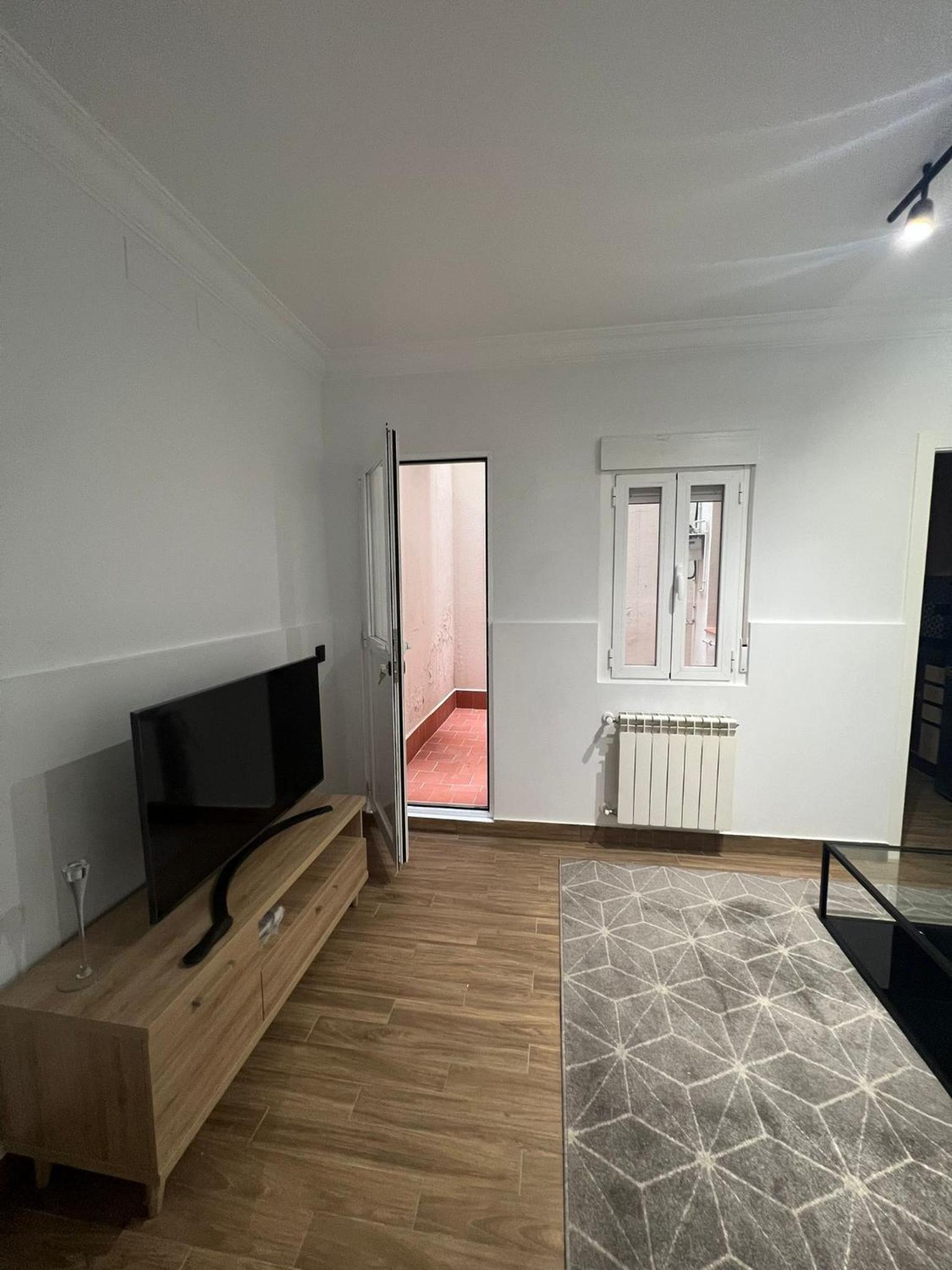 Apartment photo 3