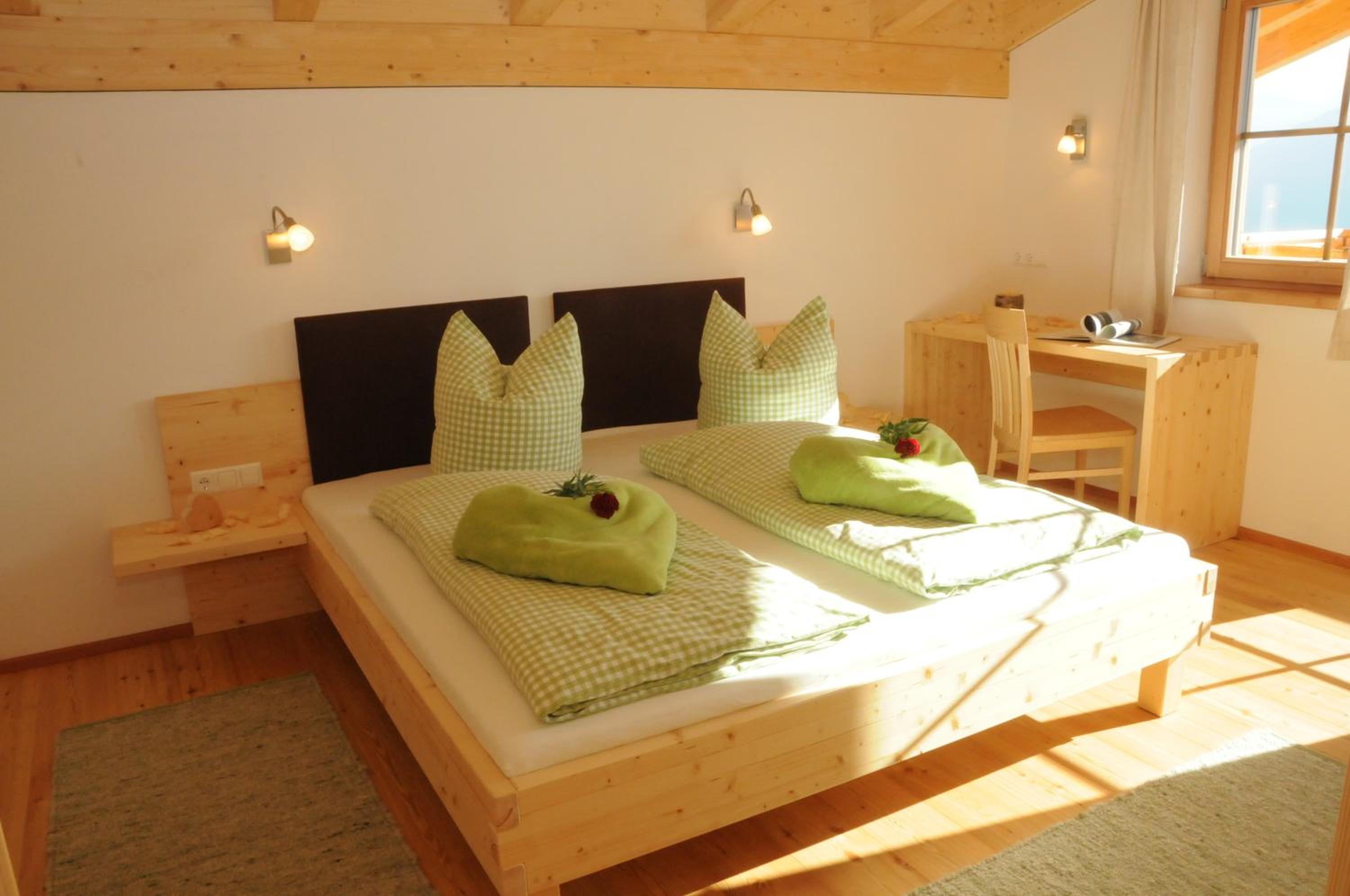Two-Bedroom Apartment with 2 Balconies