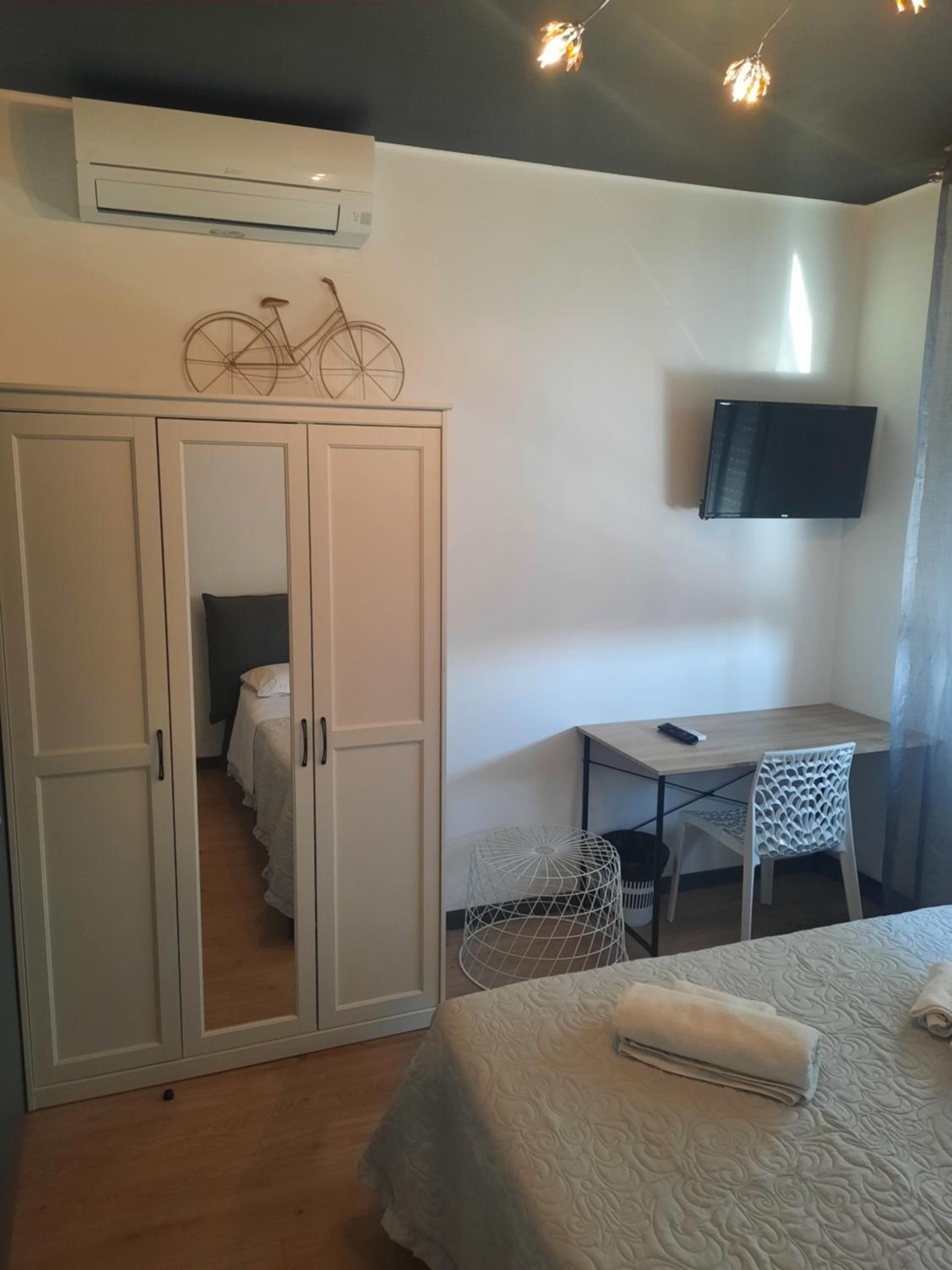 Standard Apartment - Photo 6