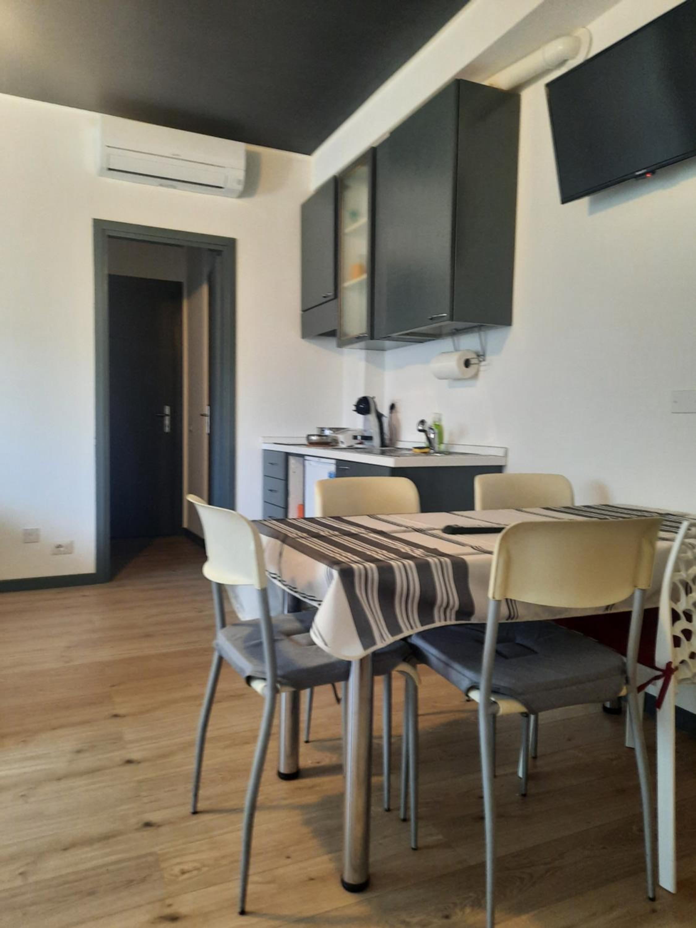Standard Apartment - Photo 4