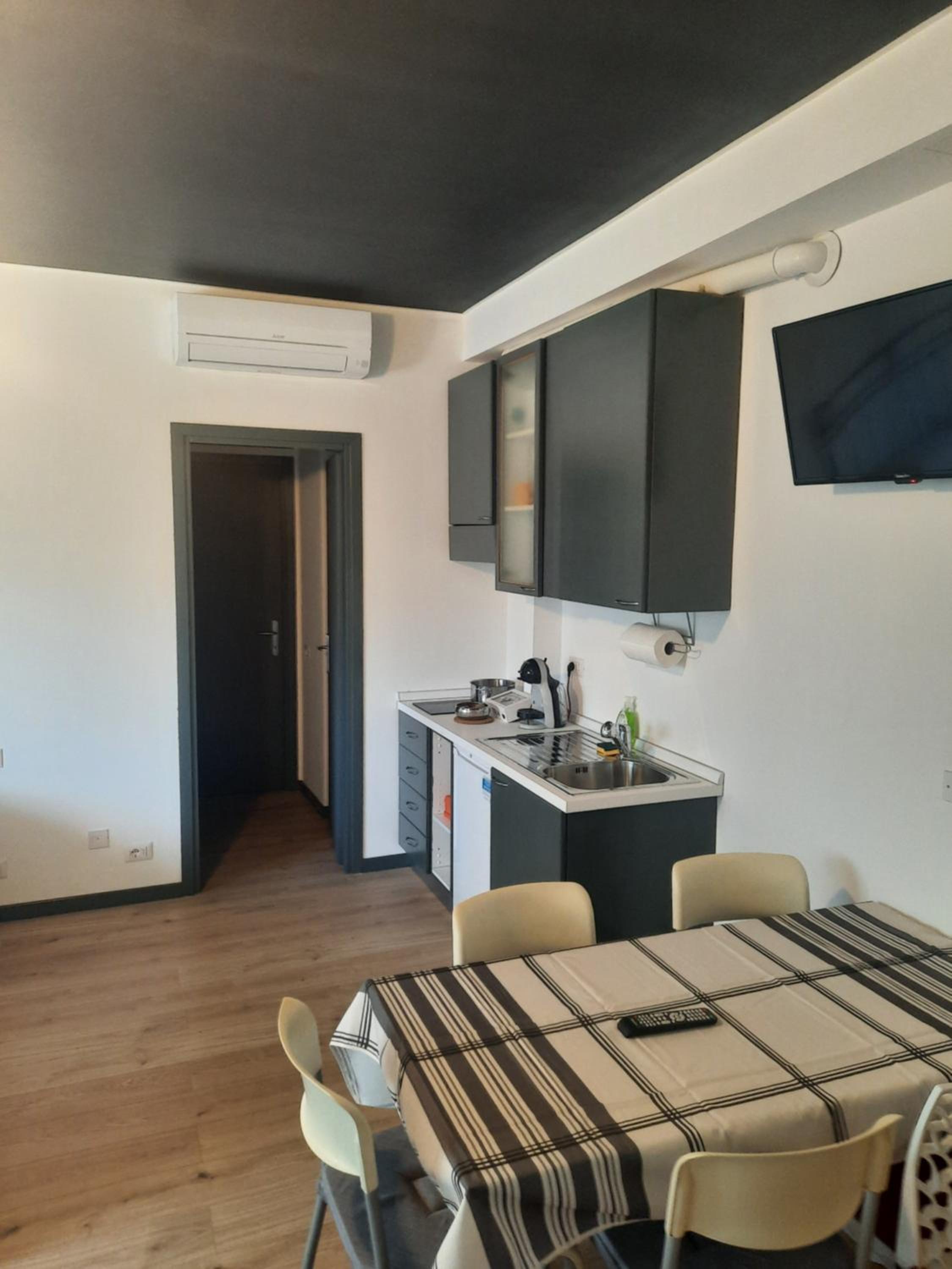 Standard Apartment - Photo 5