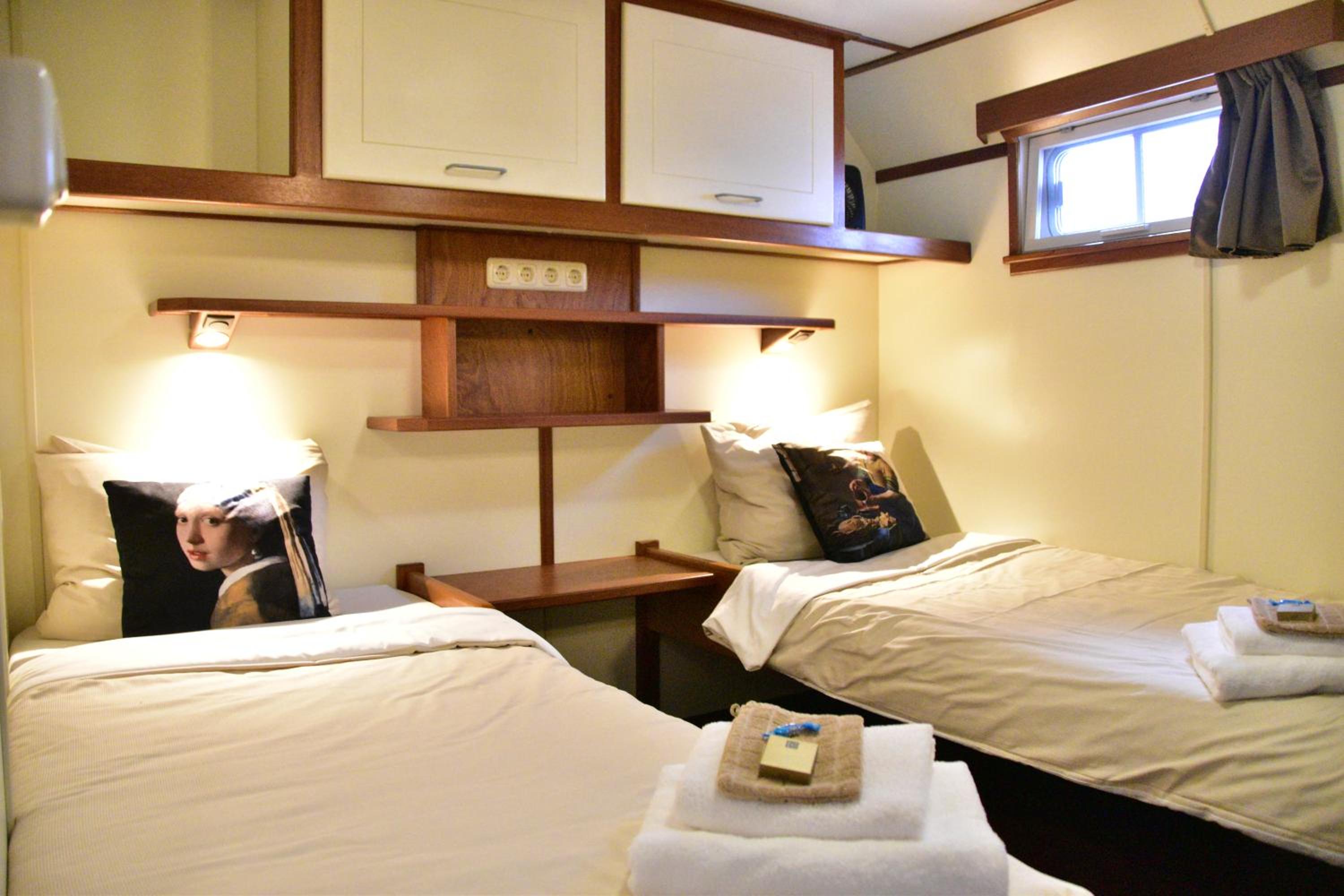 Double Room with Private Bathroom photo 3