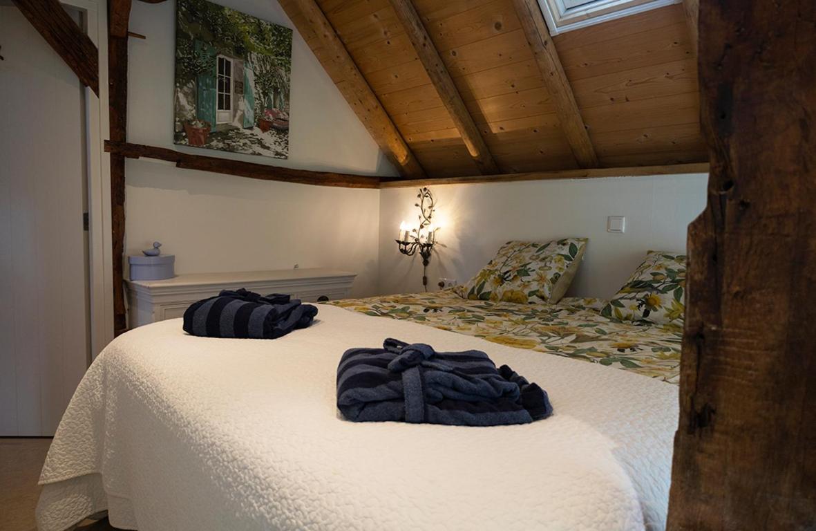 Two-Bedroom House - Photo 13