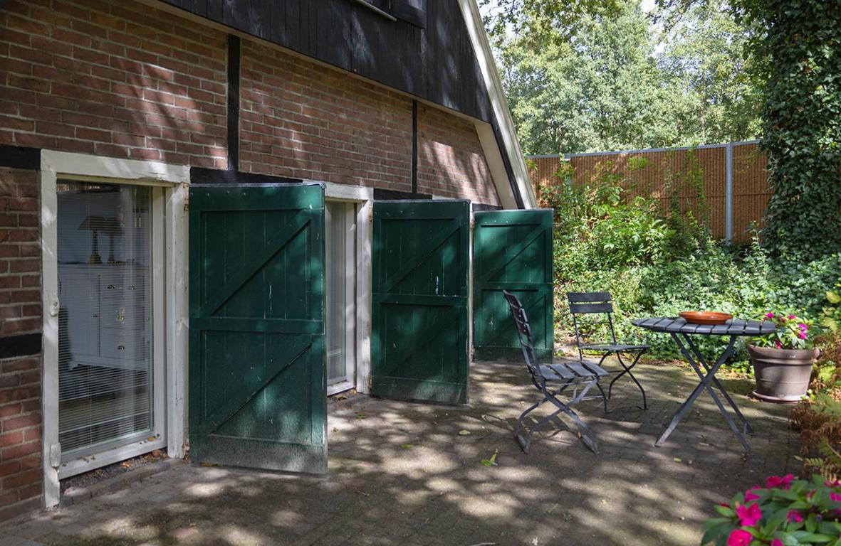 Two-Bedroom House - Photo 14