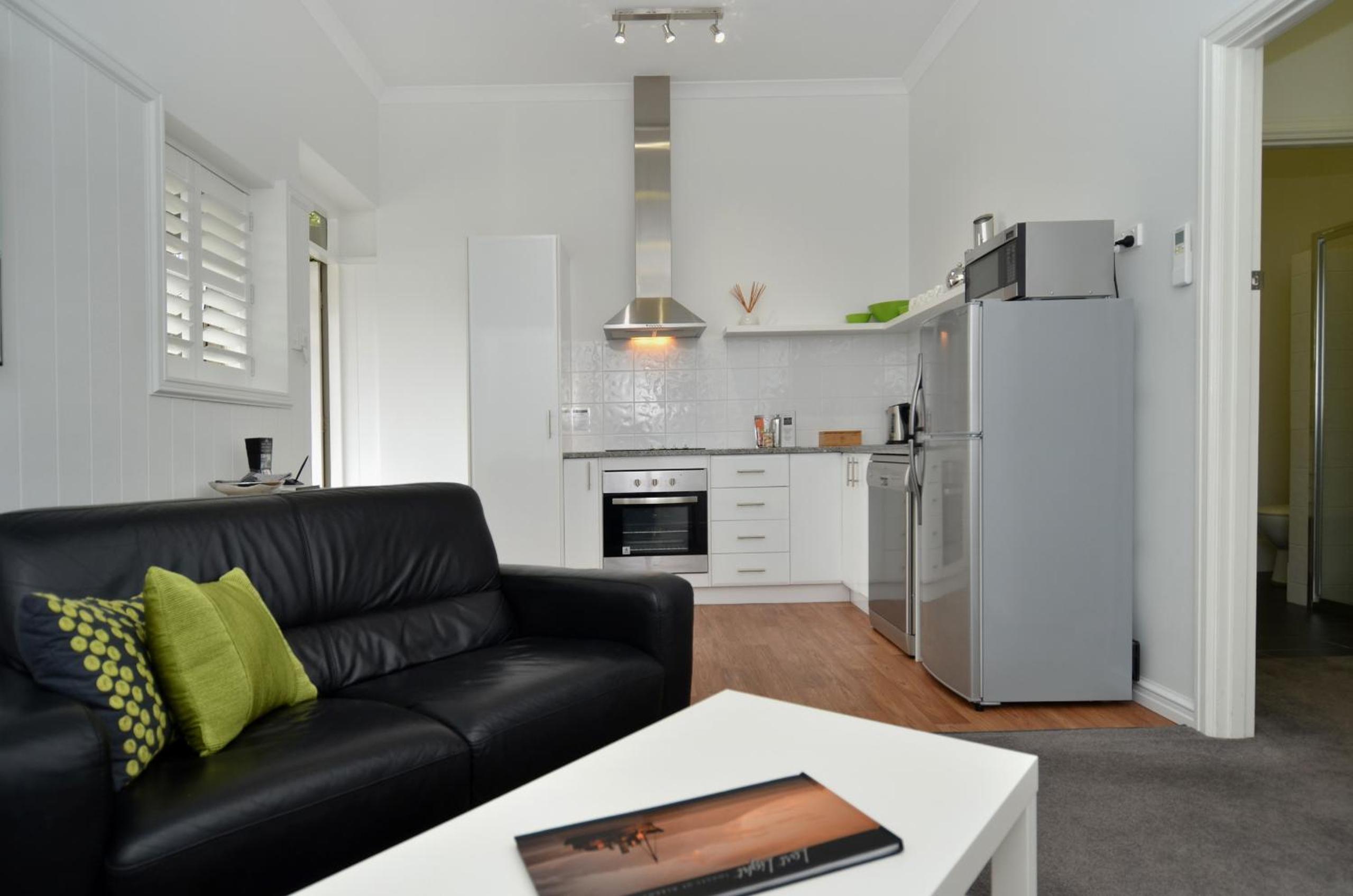 One-Bedroom Apartment - 2 photo 3