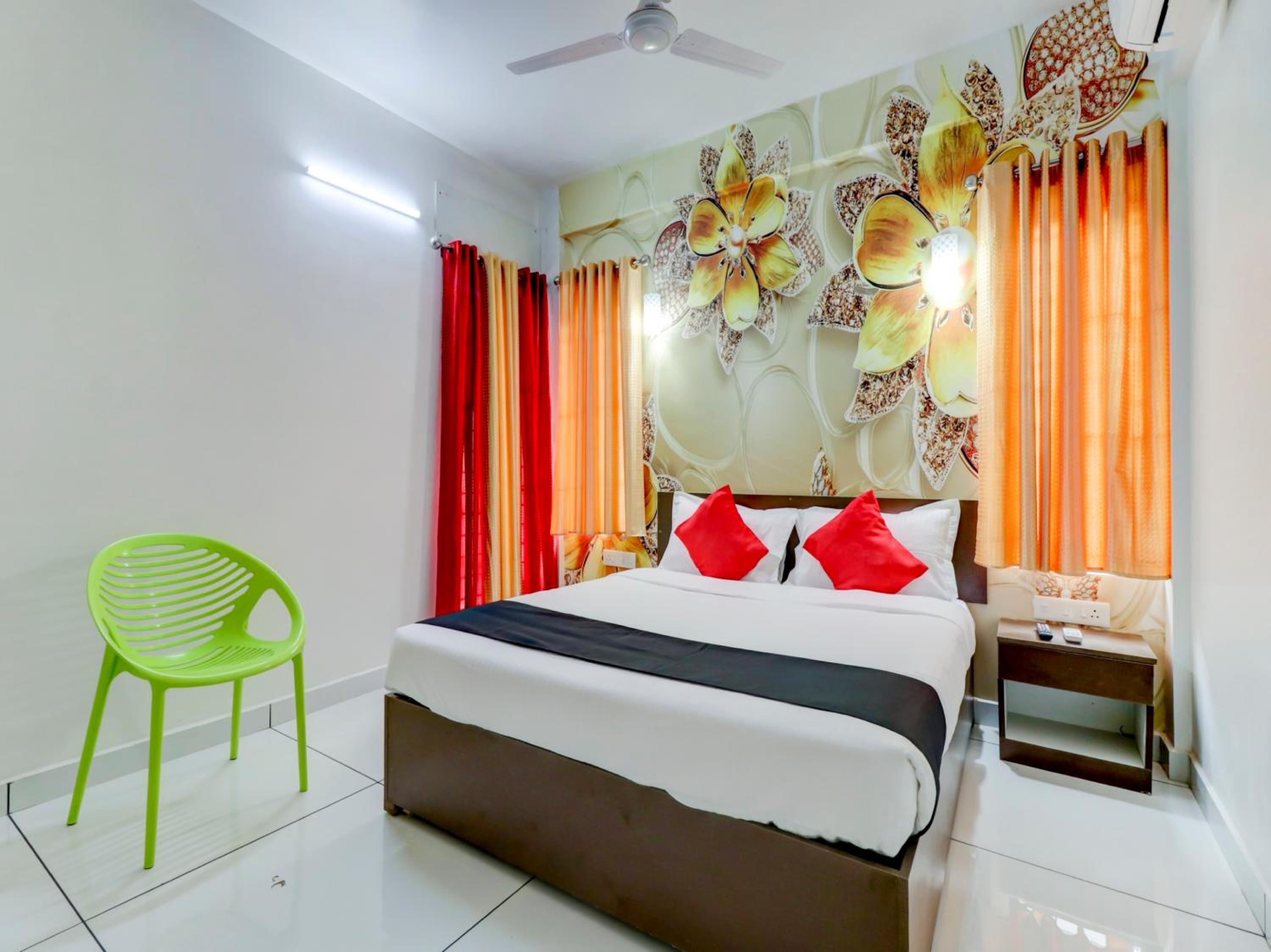 Double Room with Shared Bathroom photo 1