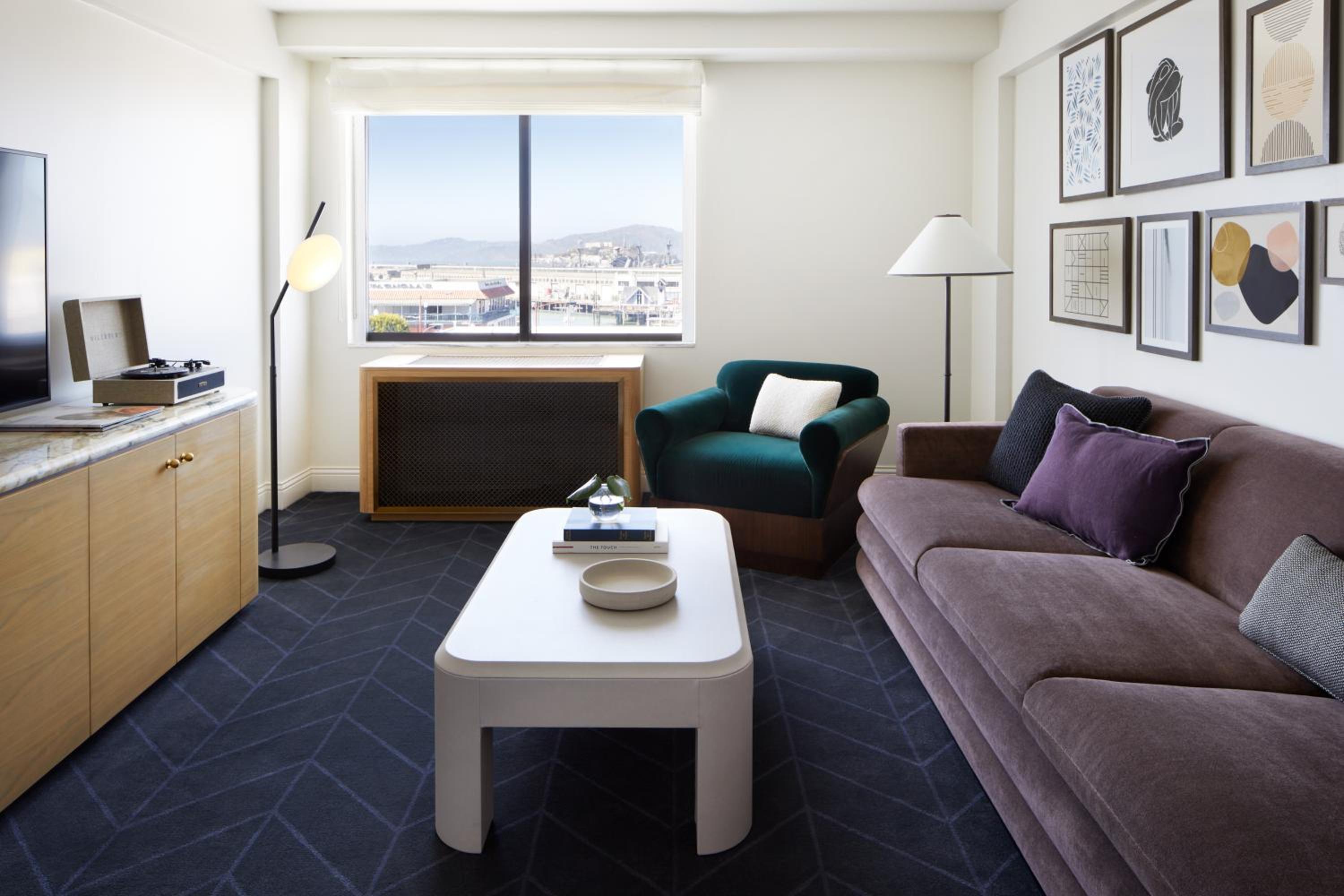 One-Bedroom Suite