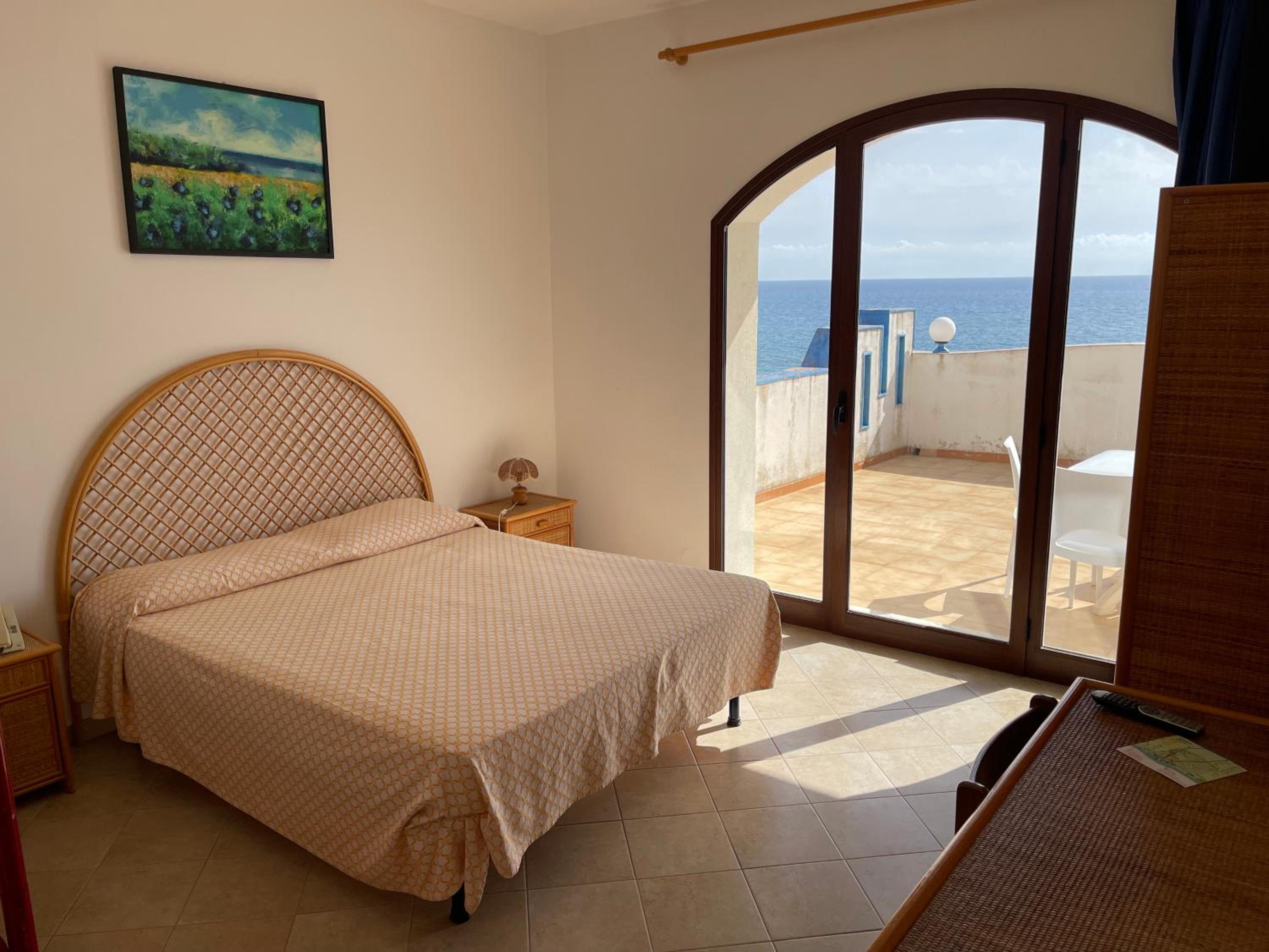 Family Room with Sea View photo 1