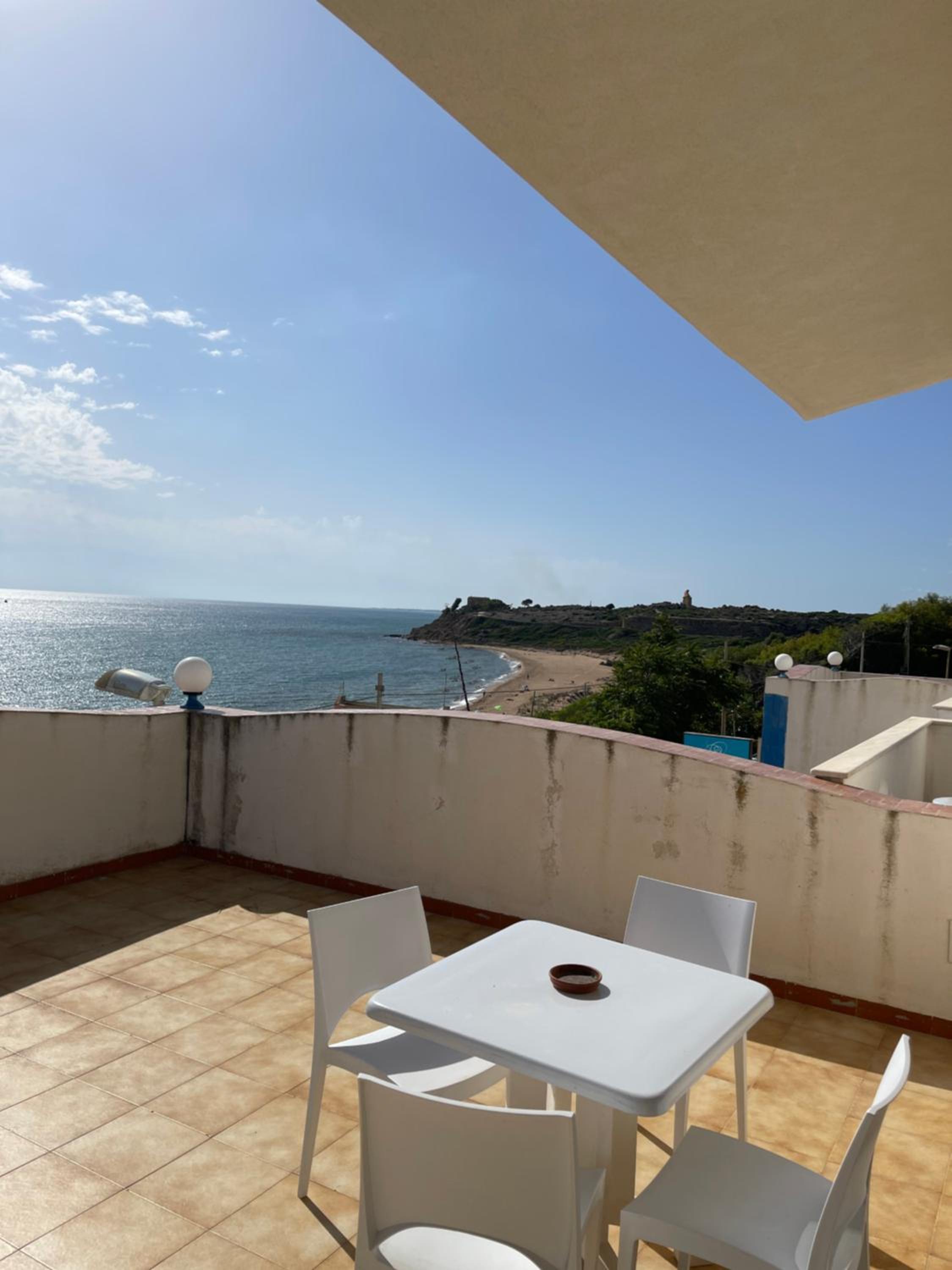 Family Room with Sea View photo 2