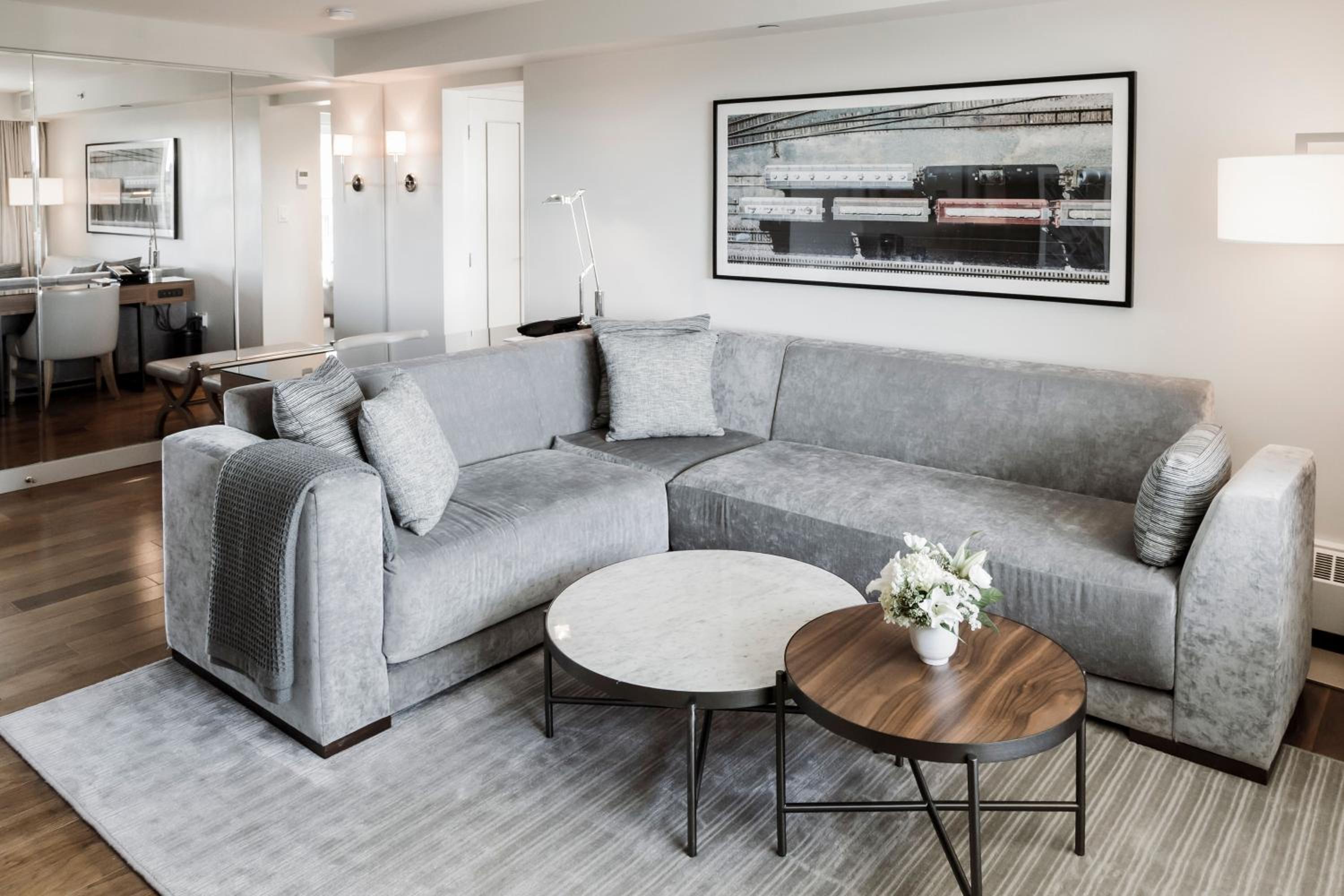 King Suite With Balcony photo 2