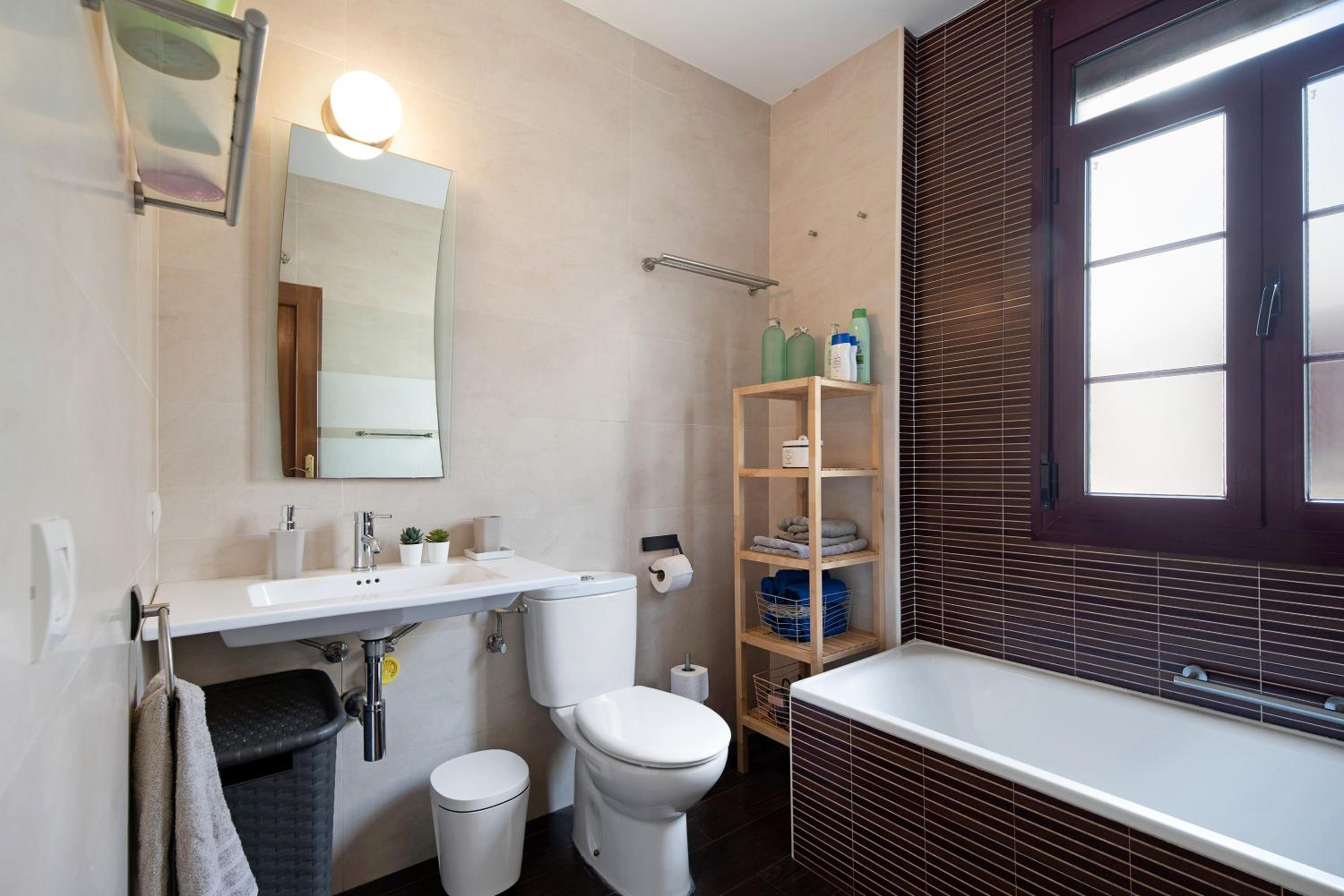 Superior Apartment with City View photo 3