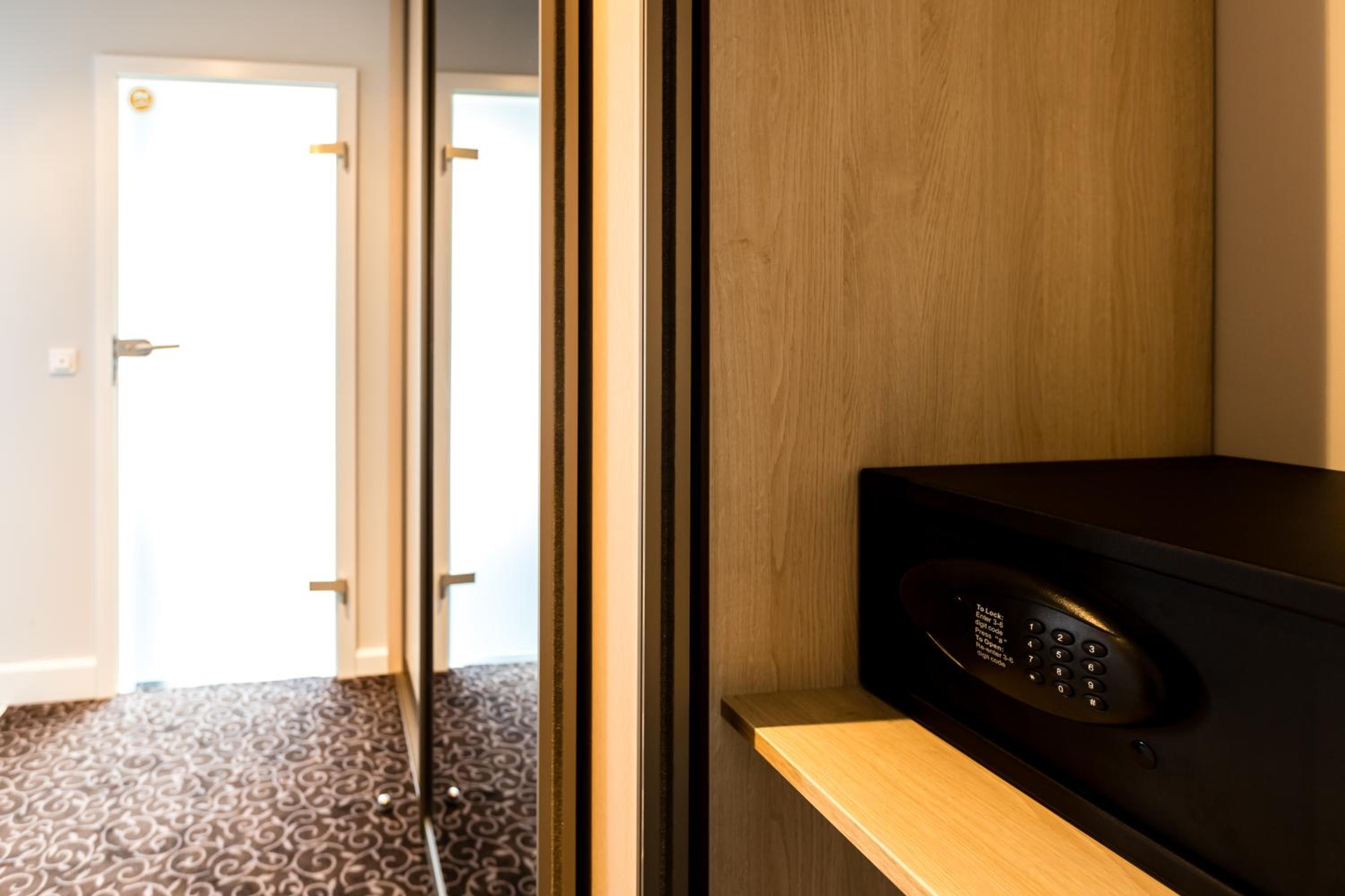 Superior Double or Twin Room - Photo 5