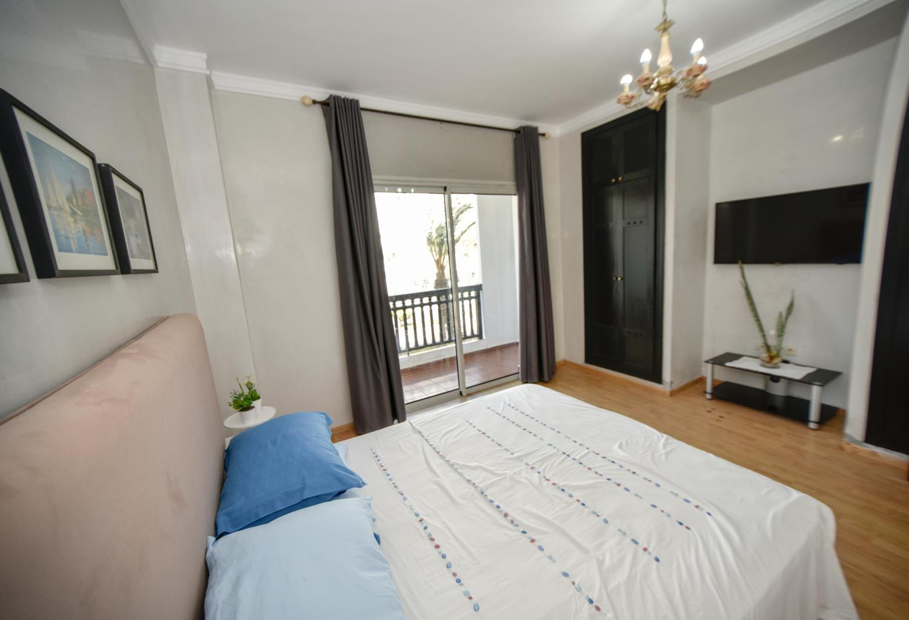 Apartment with Pool View  photo 1