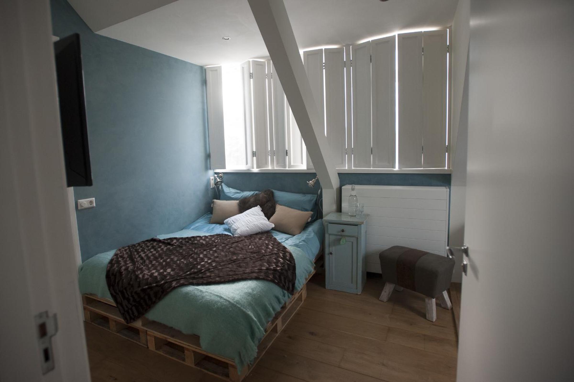 Small Double Room - Photo 1
