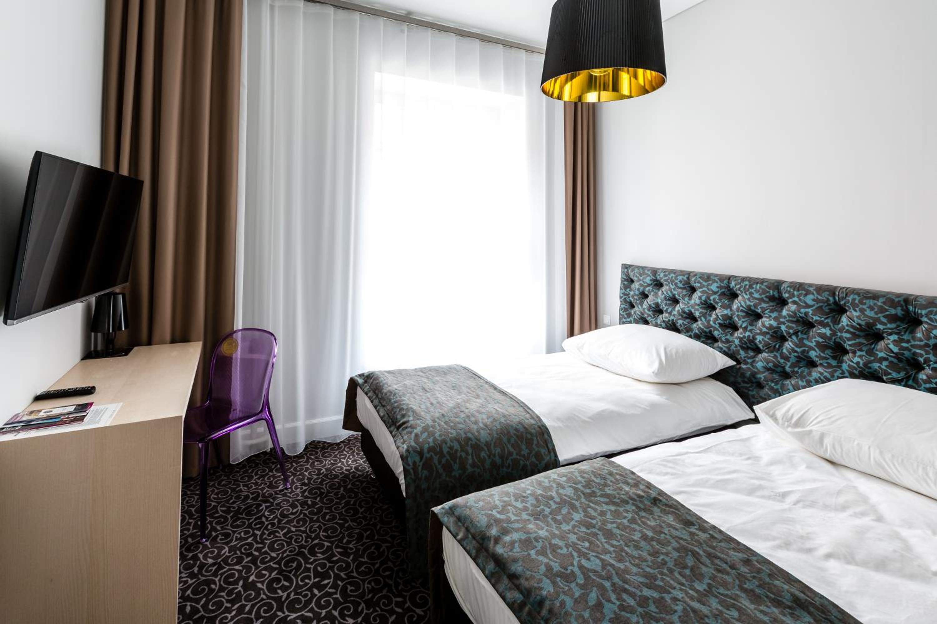 Deluxe Double or Twin Room - Photo 6