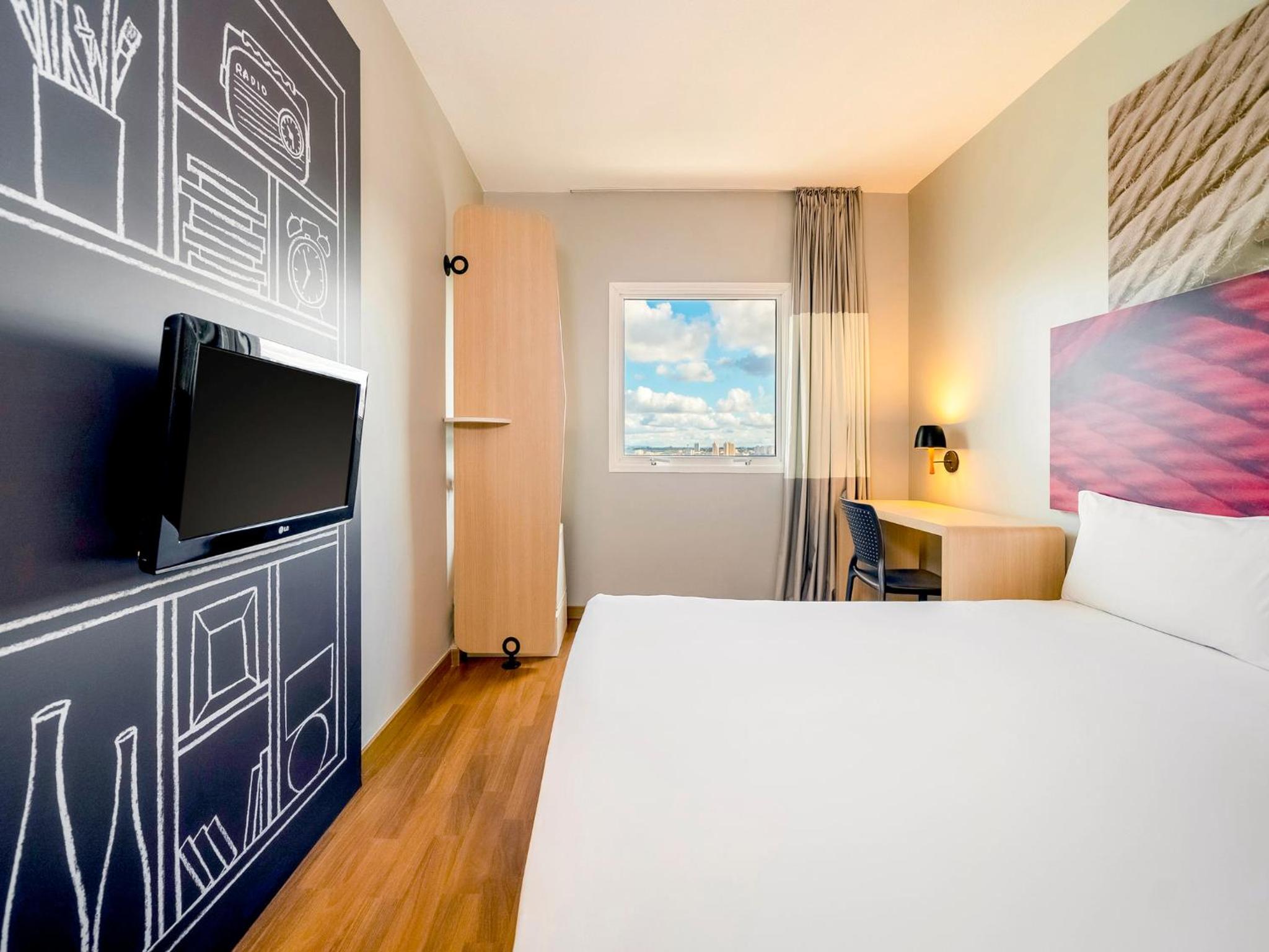 Standard Double Room - Disability Access photo 1