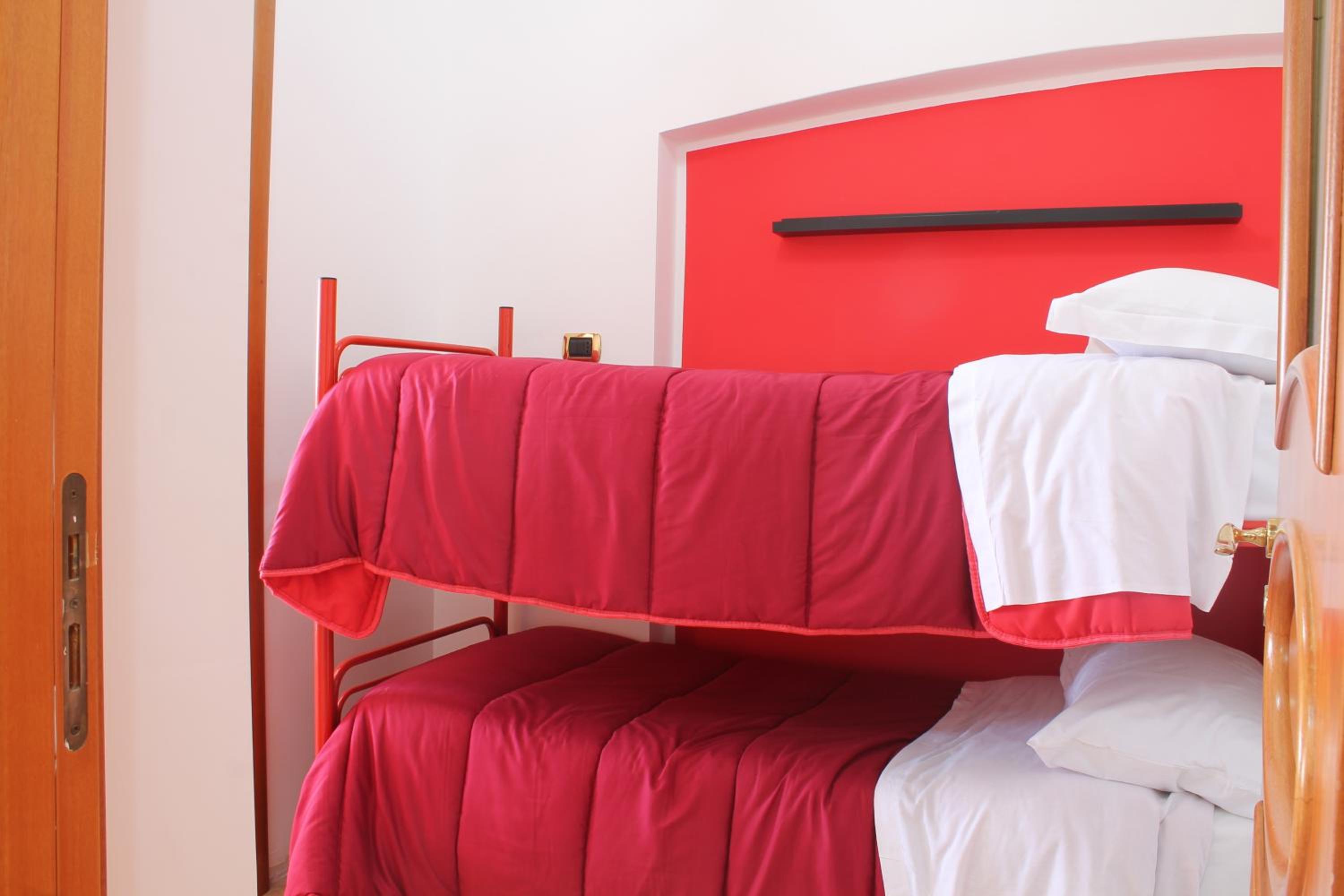Quadruple Room photo 3