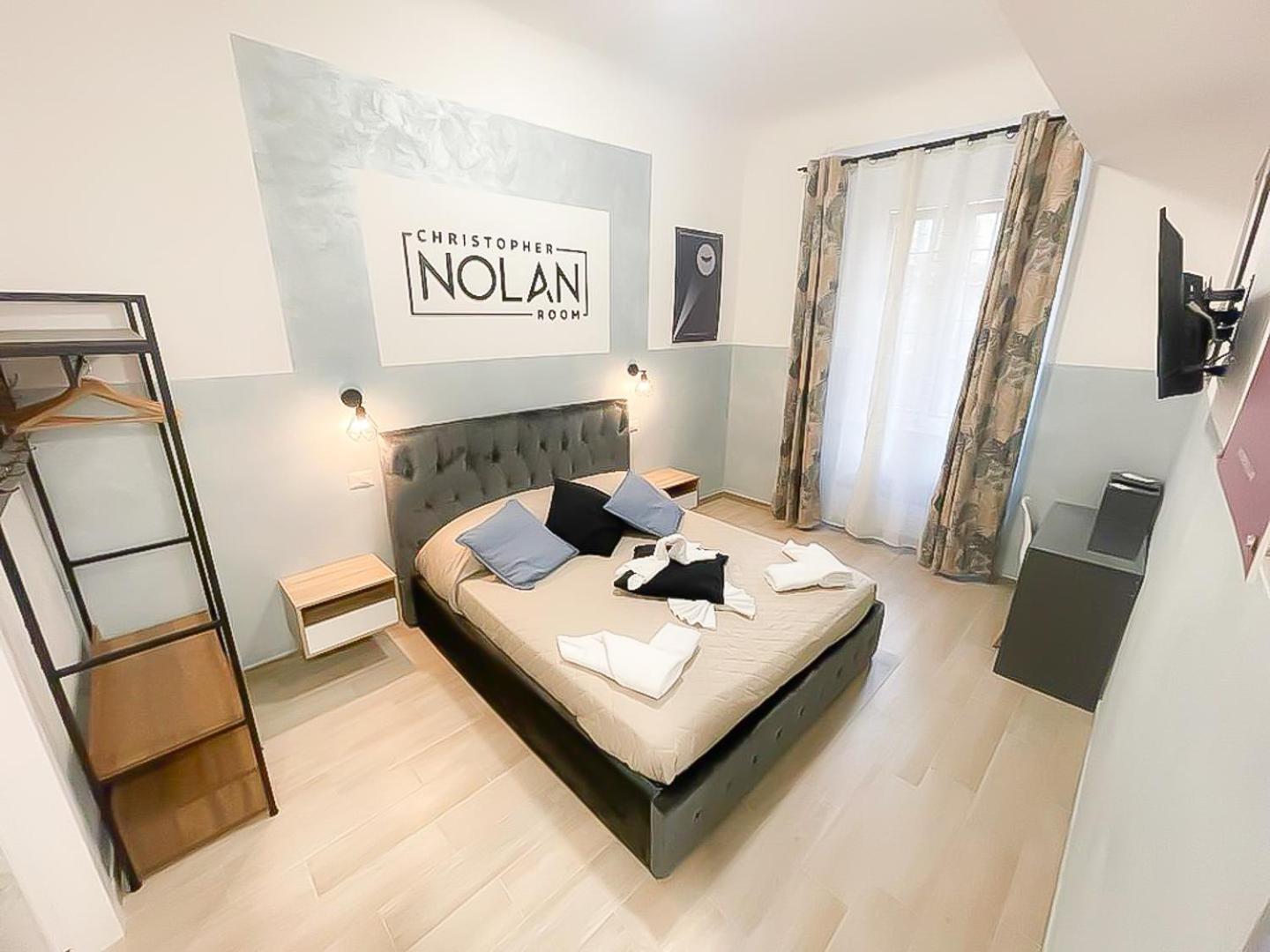 Standard King Room photo 1
