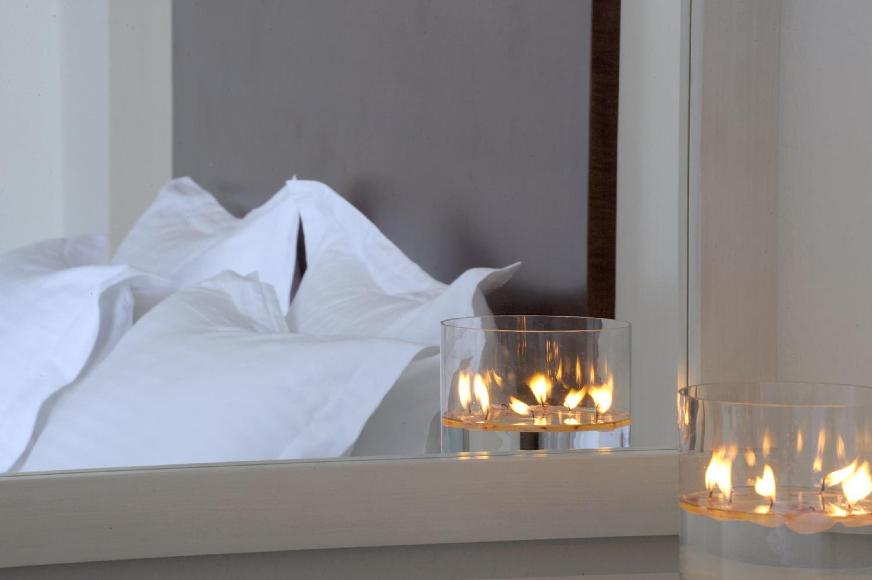 Superior Twin Room with Sea View - Photo 14
