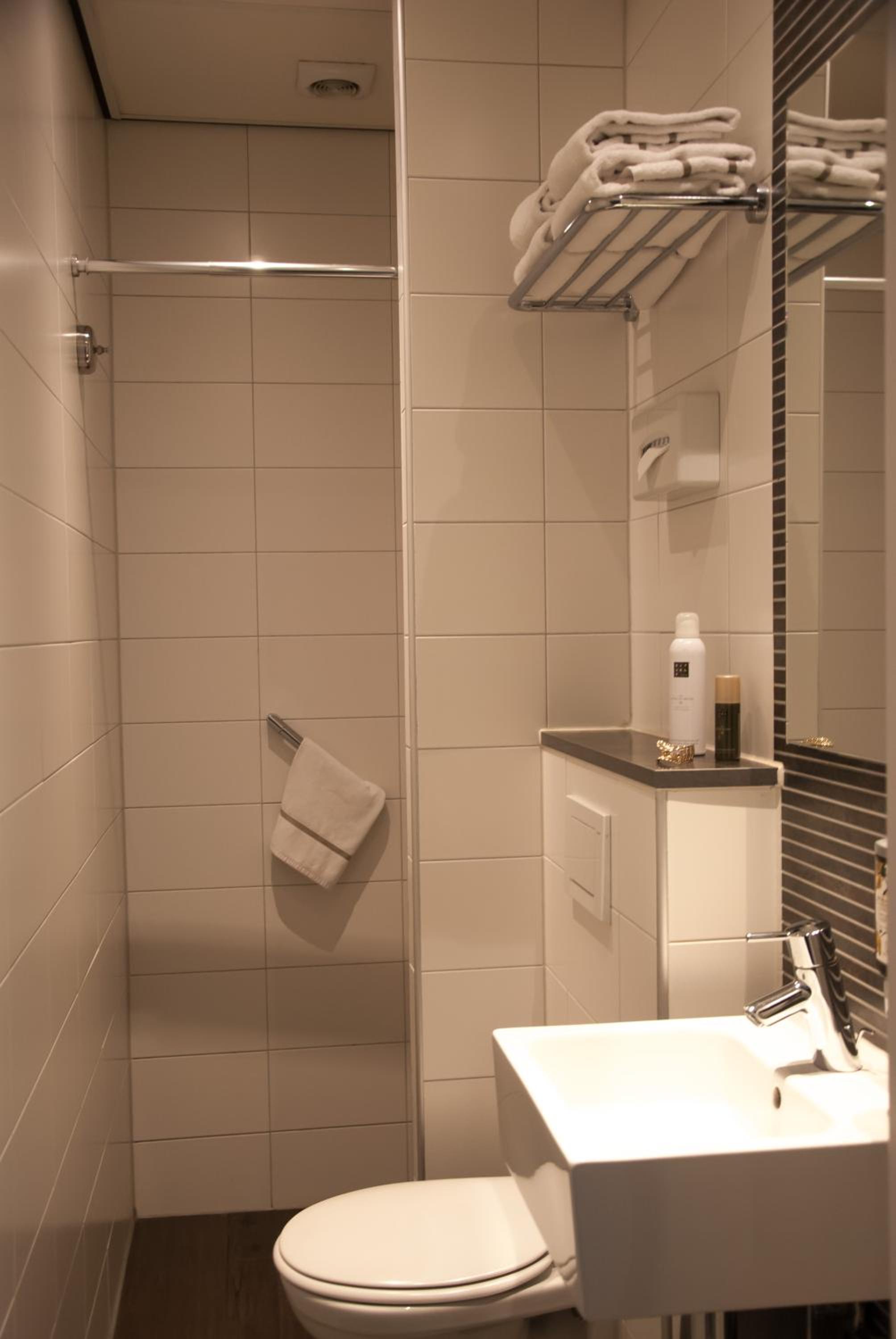 Comfort Double or Twin Room with City View photo 2