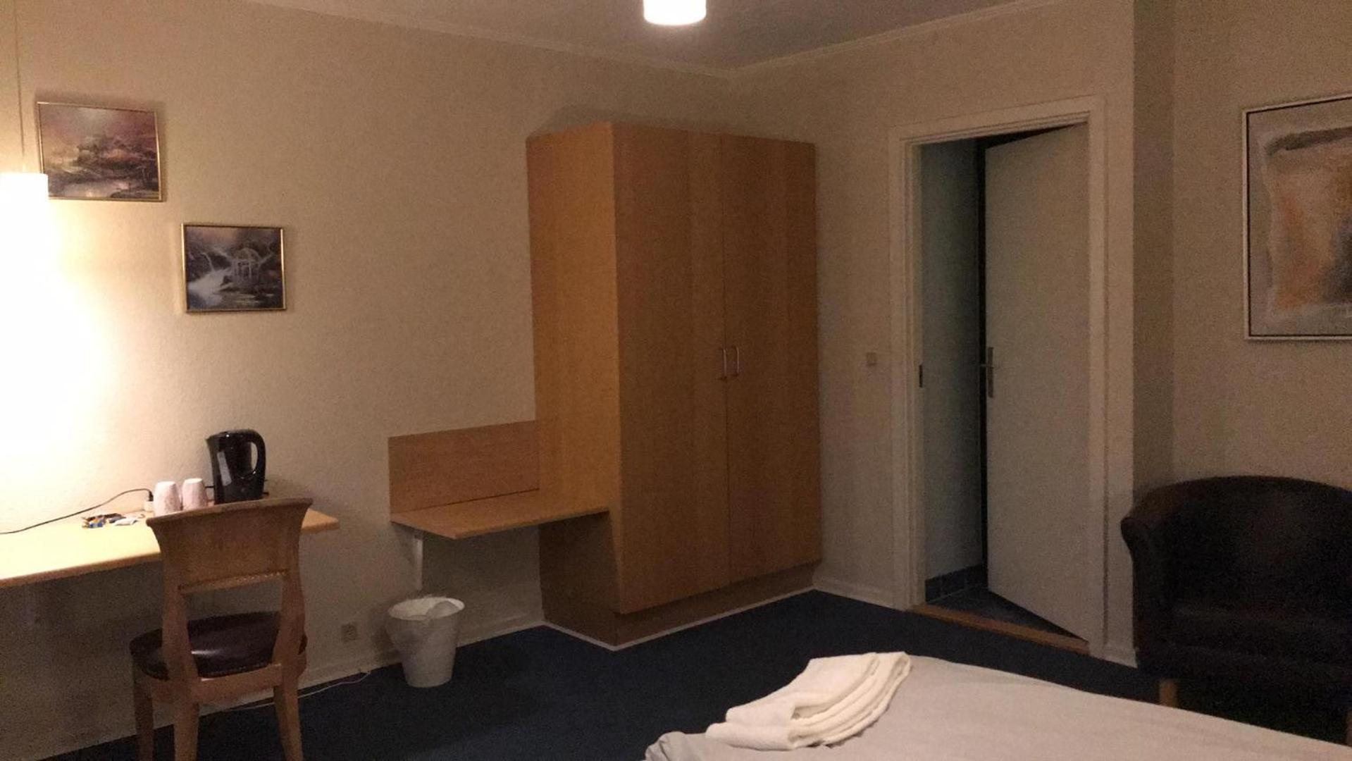 Double Room with Private Bathroom photo 1
