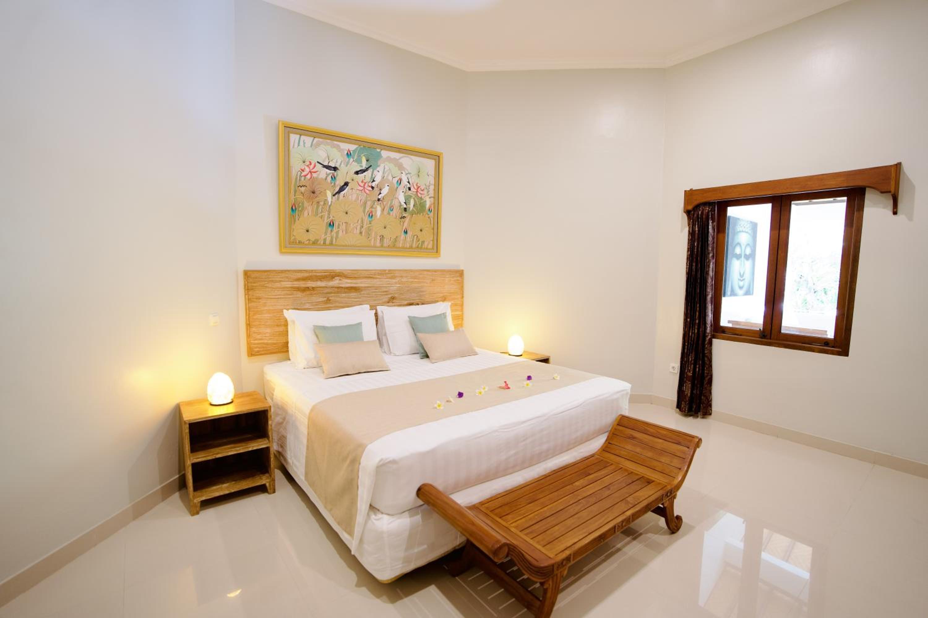 Deluxe Double Room with Balcony photo 1