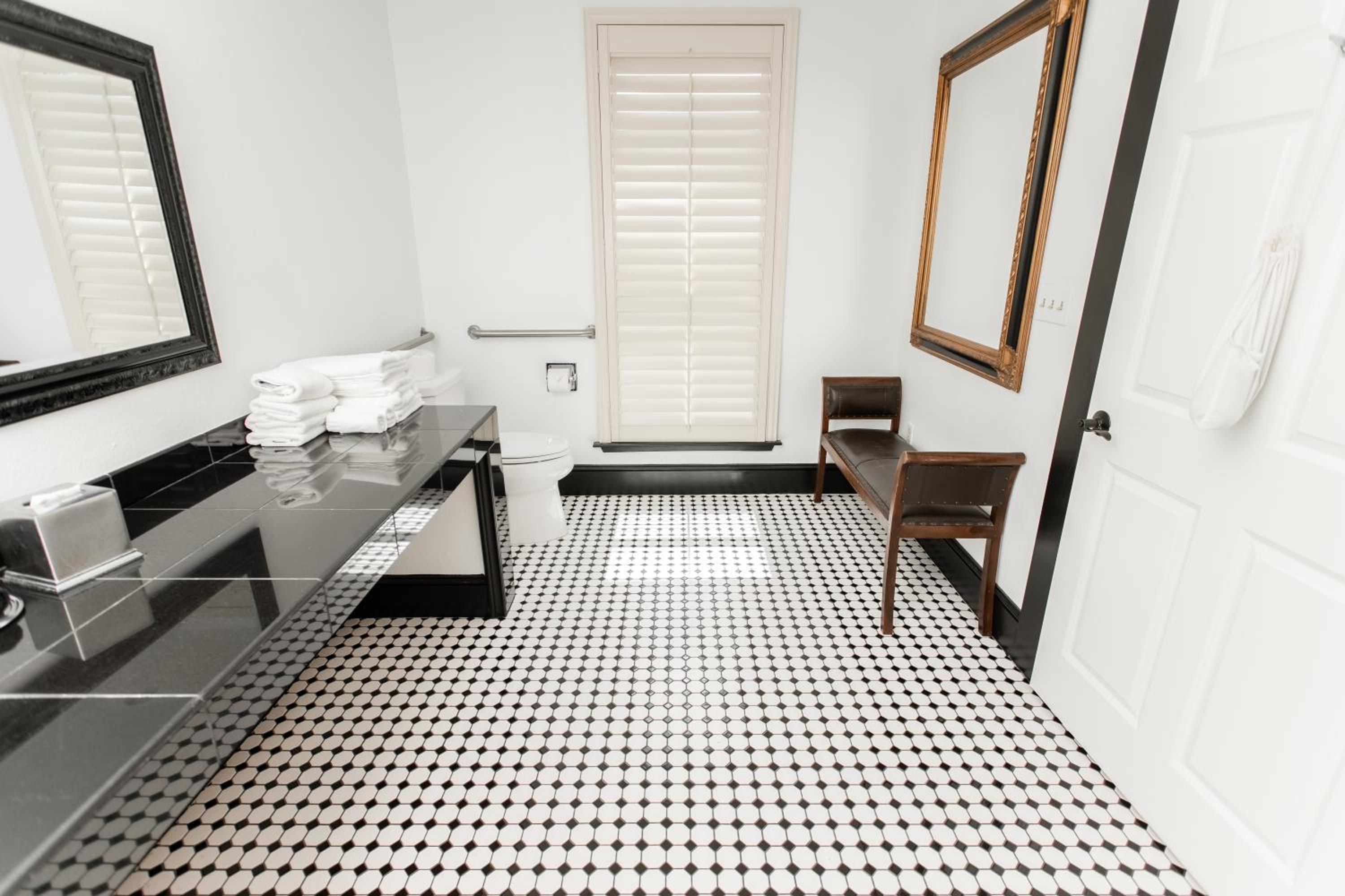 Junior Suite - Photo 1