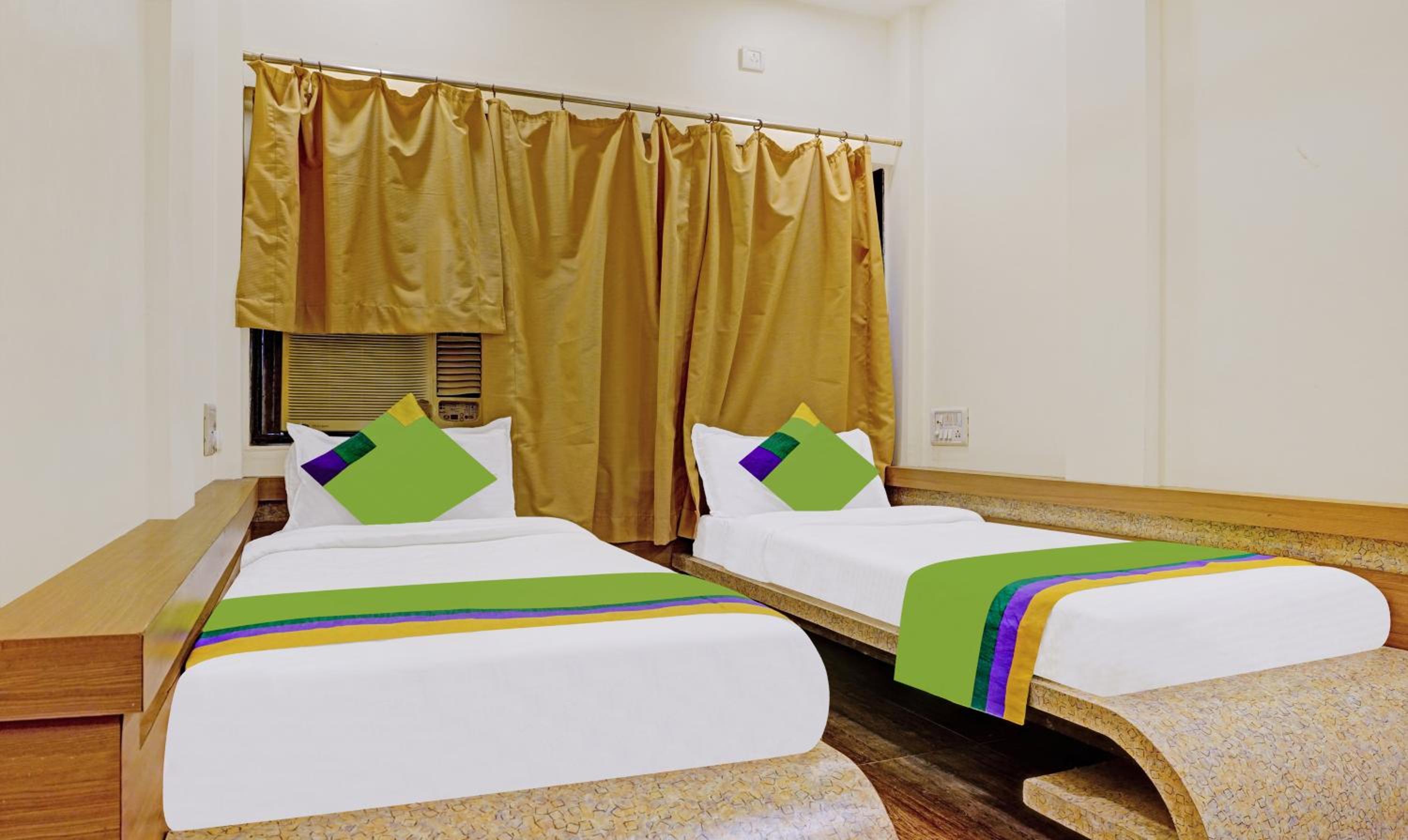 Deluxe Double Room - Photo 1