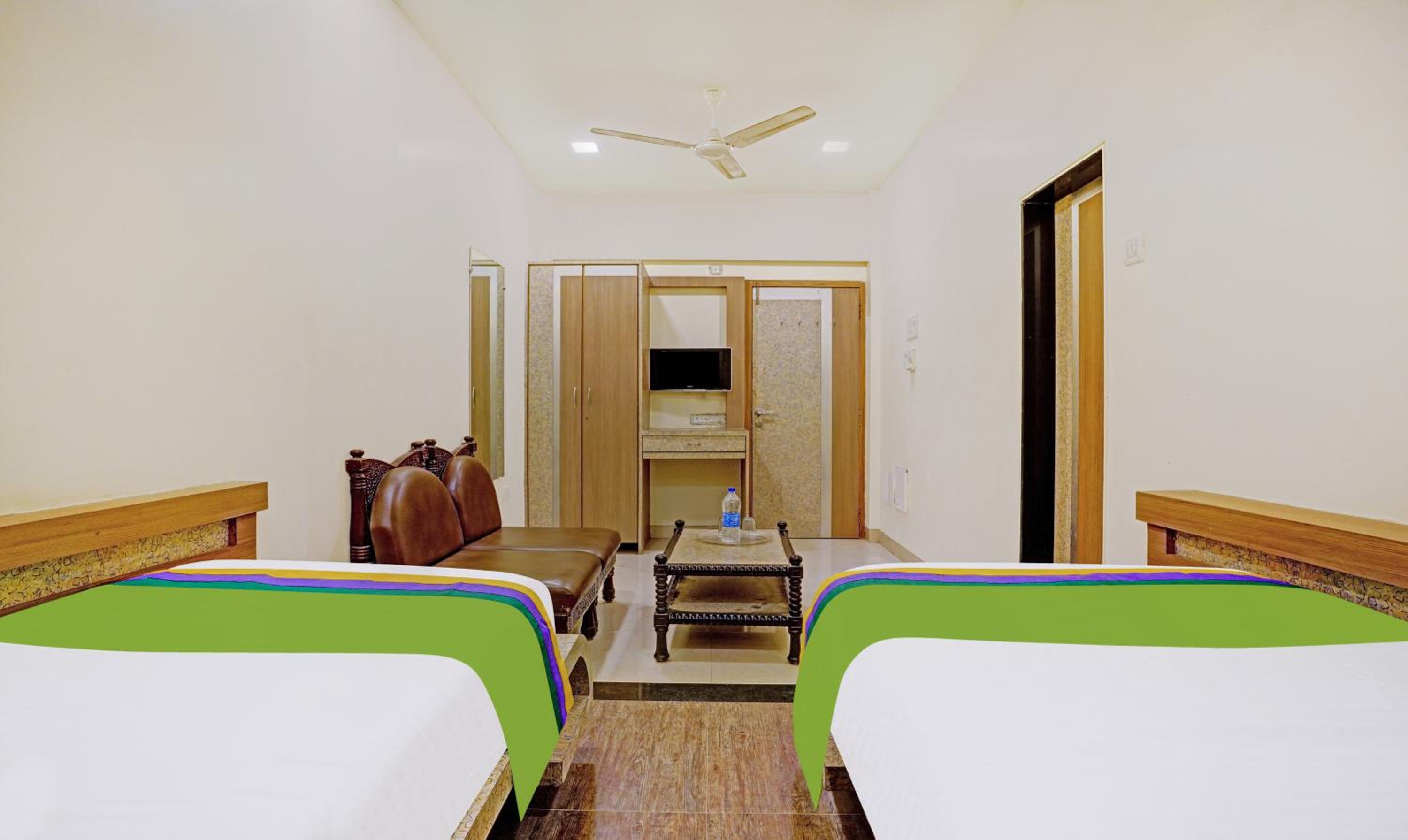 Deluxe Double Room - Photo 4