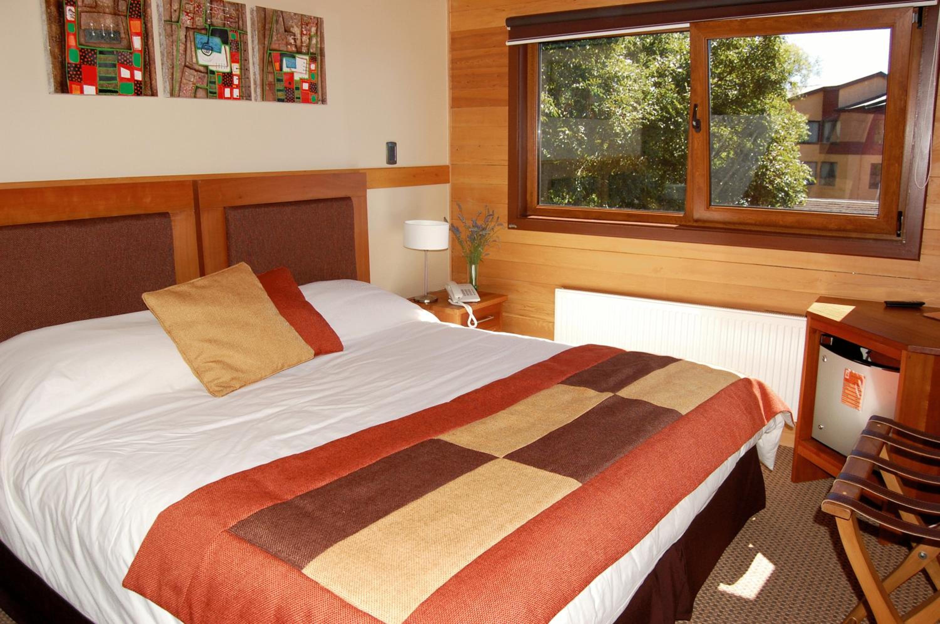 Double Room (1 Adult + 1 Child)