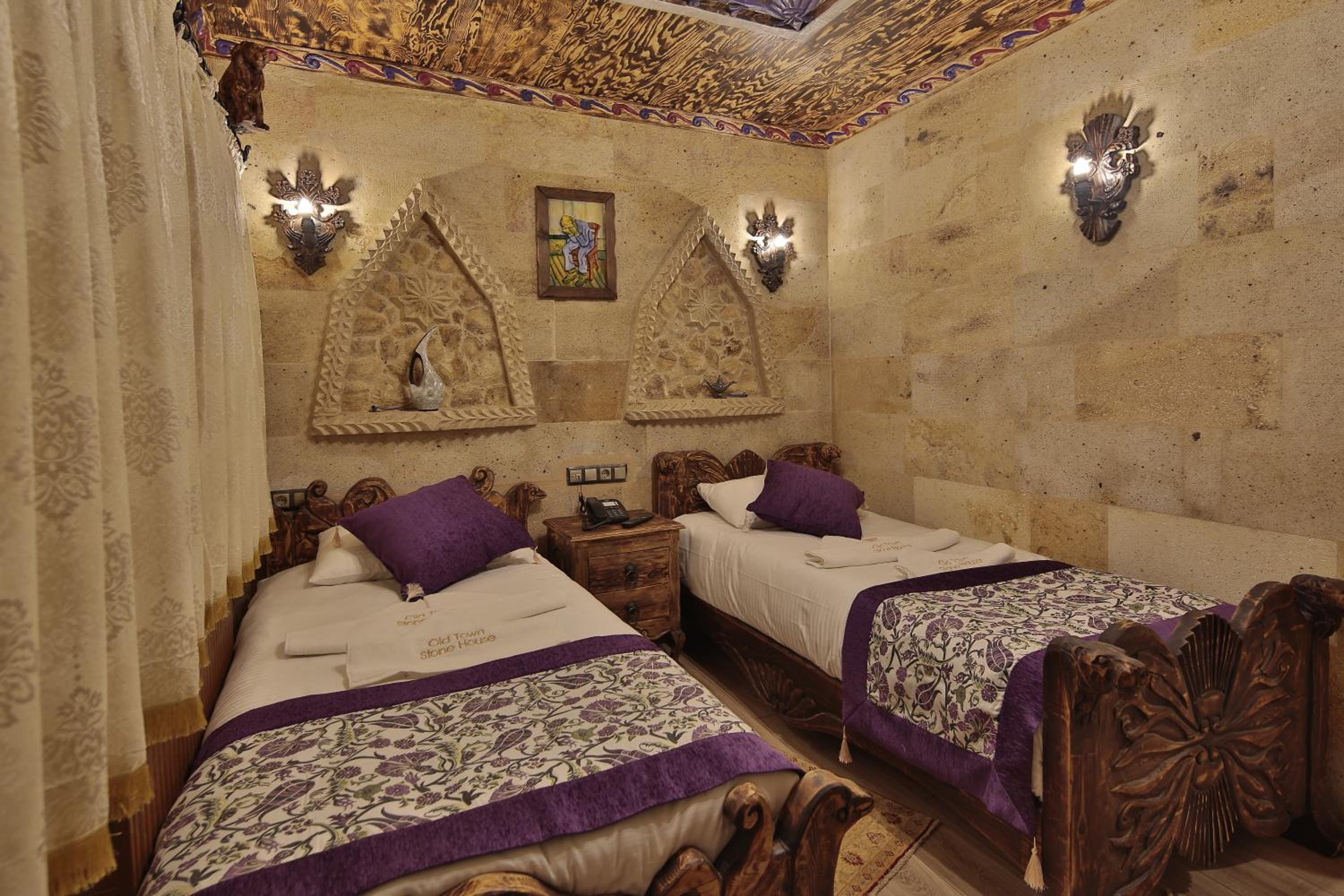 Standard Twin or Double Room - Photo 1