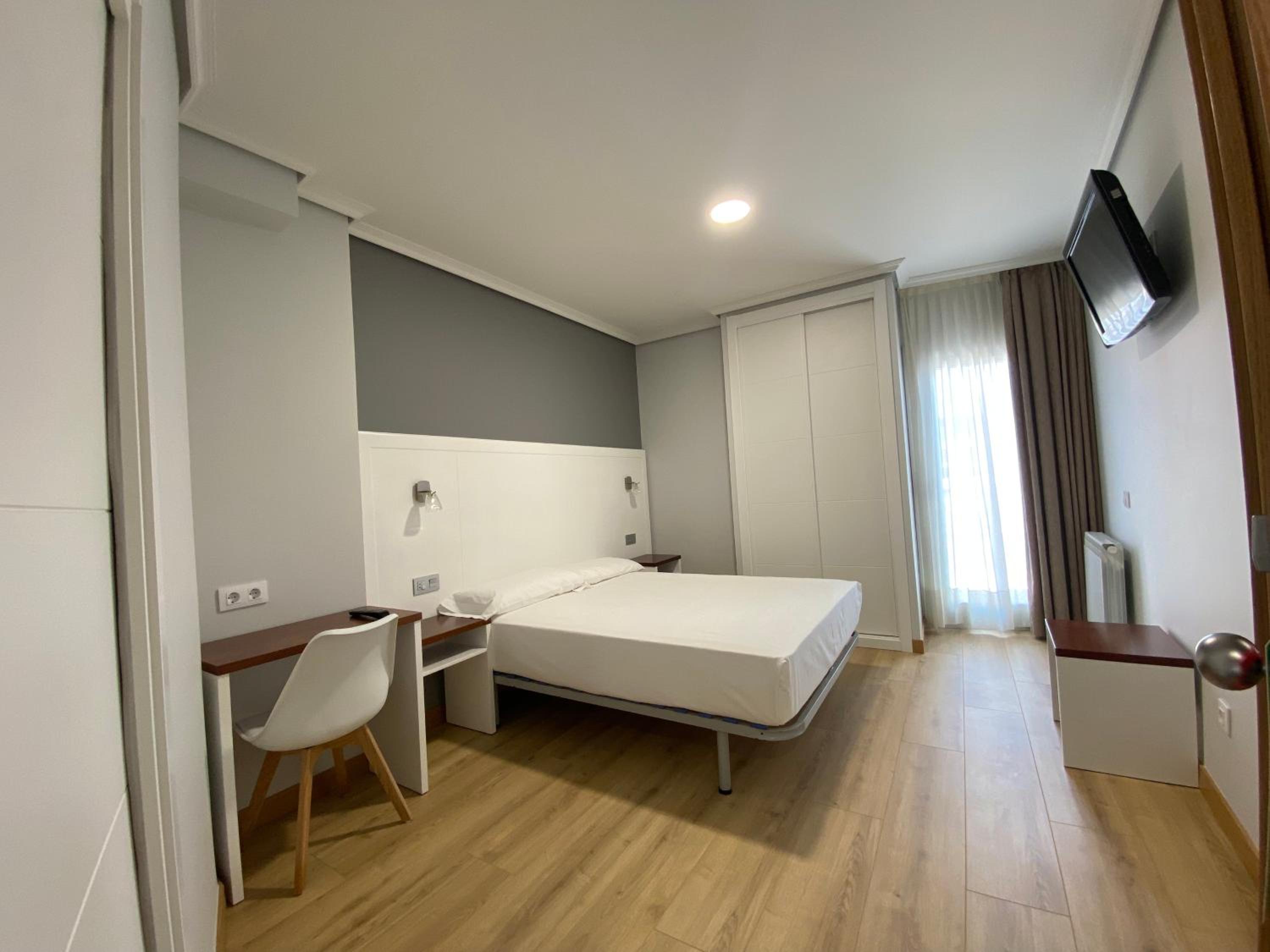 Double Room with Terrace - Photo 1