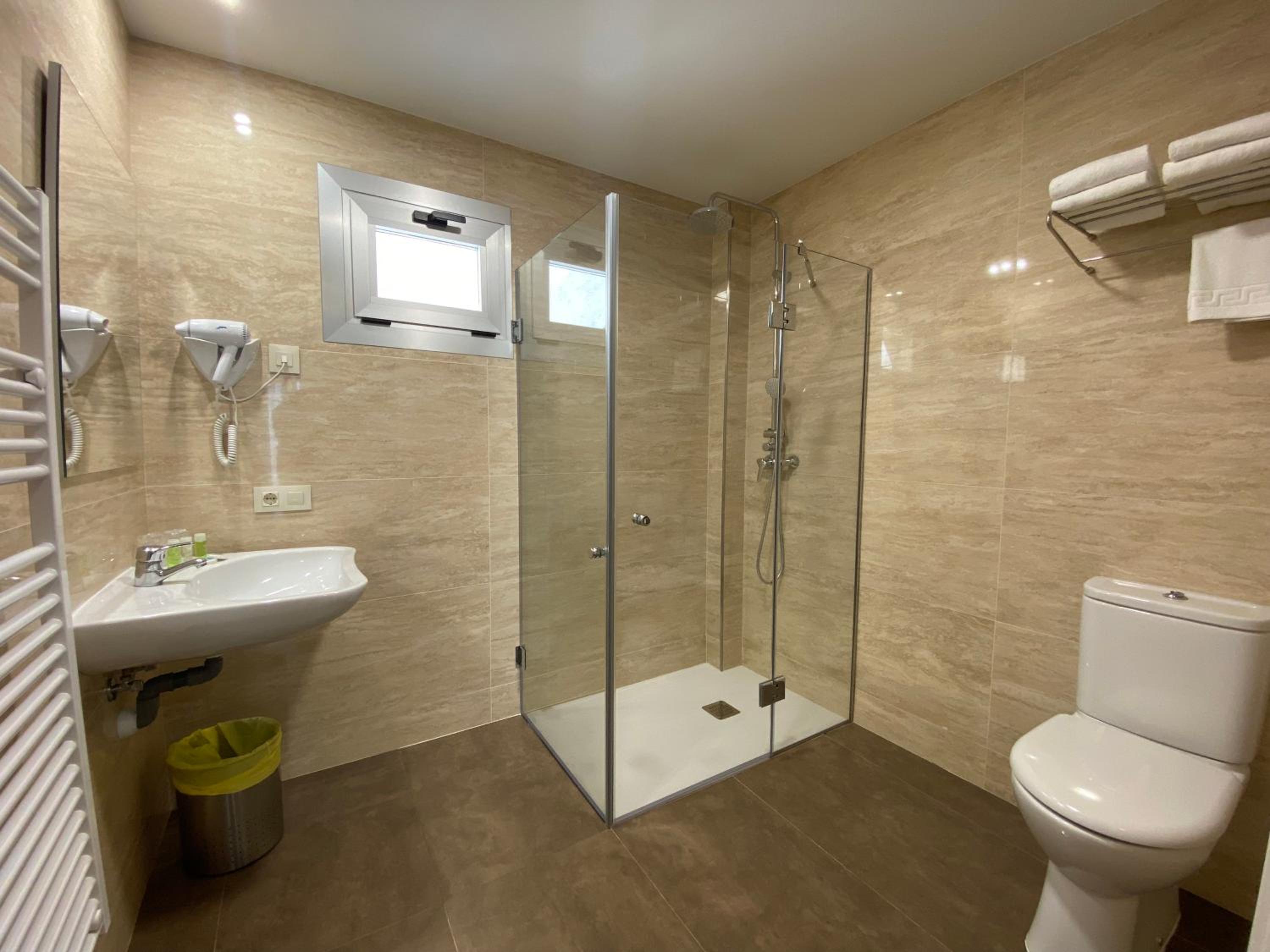 Double Room with Terrace - Photo 2
