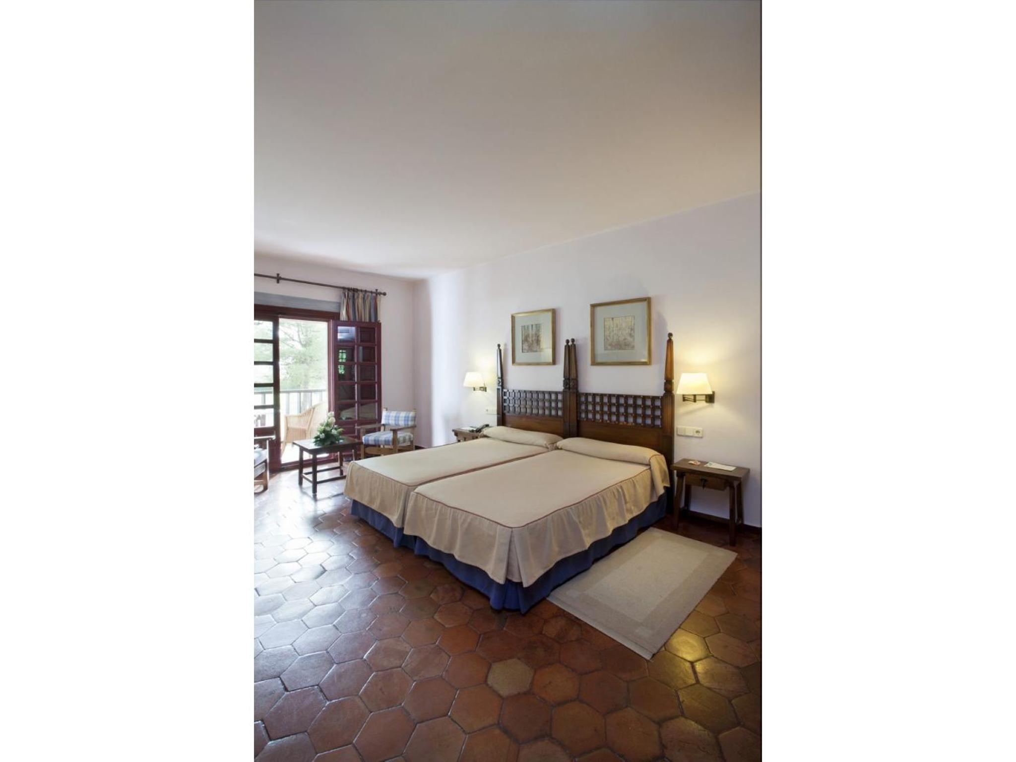 Superior Double Room - Photo 1