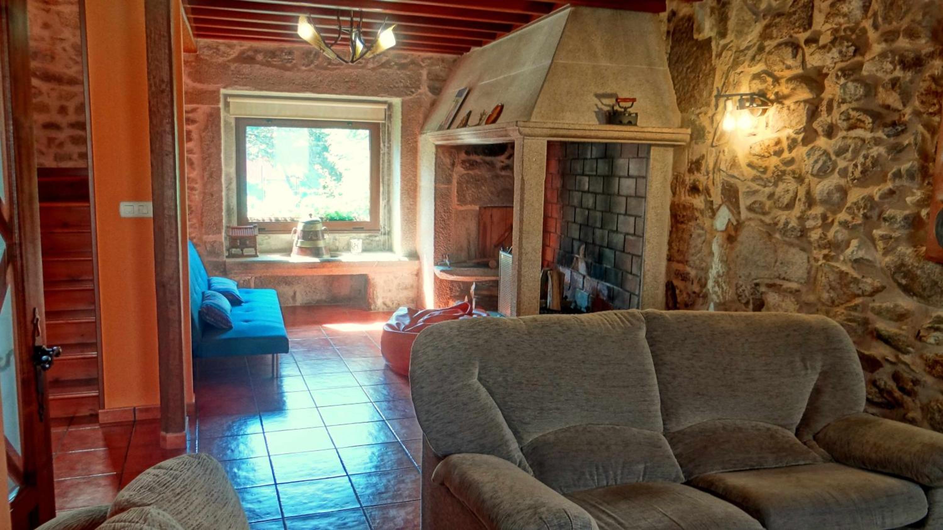 Casa de cuatro habitaciones